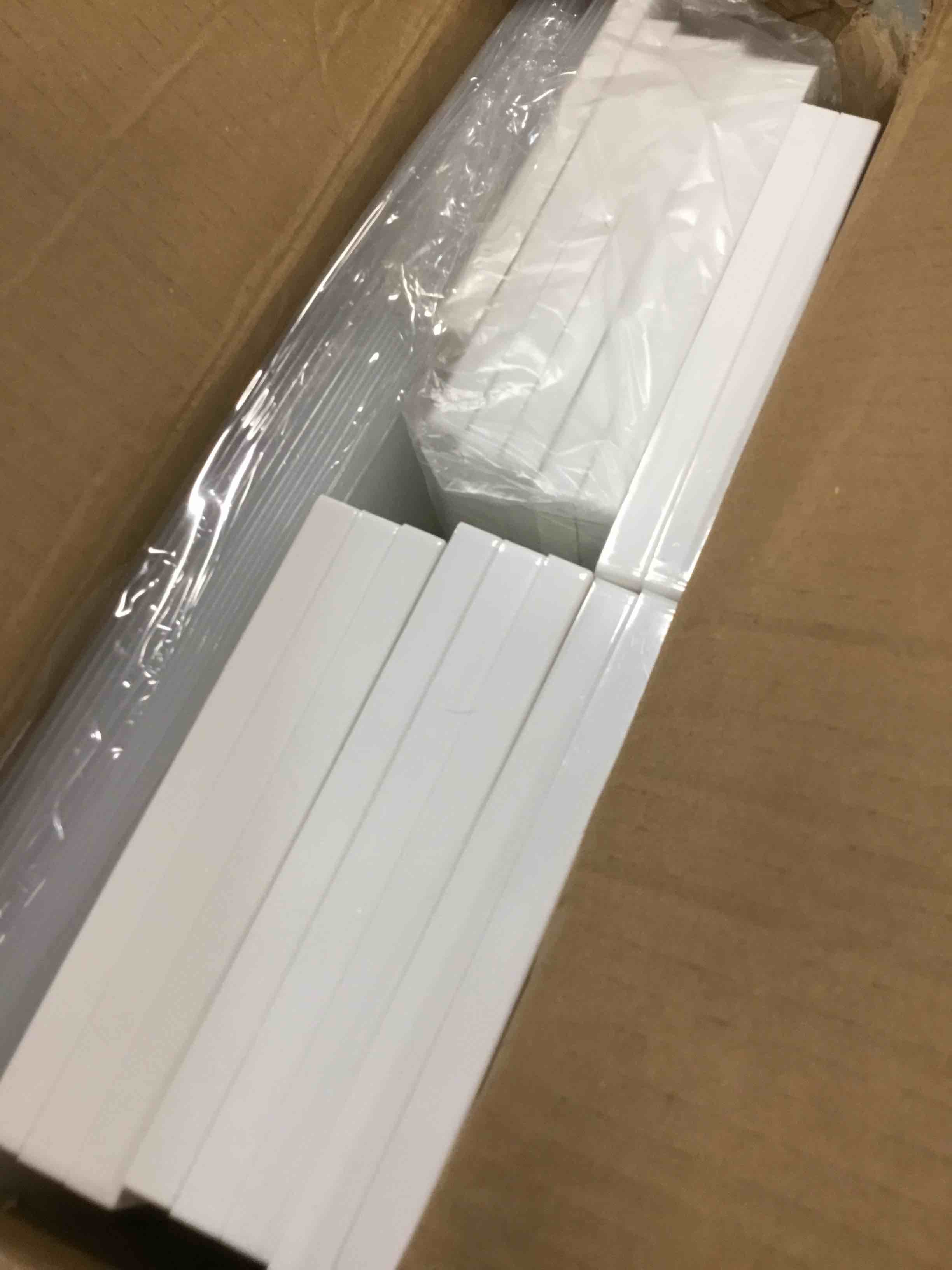 https://s3.amazonaws.com/lotting-images-prod/bidfta/PNK0002783_1723750873408.jpeg