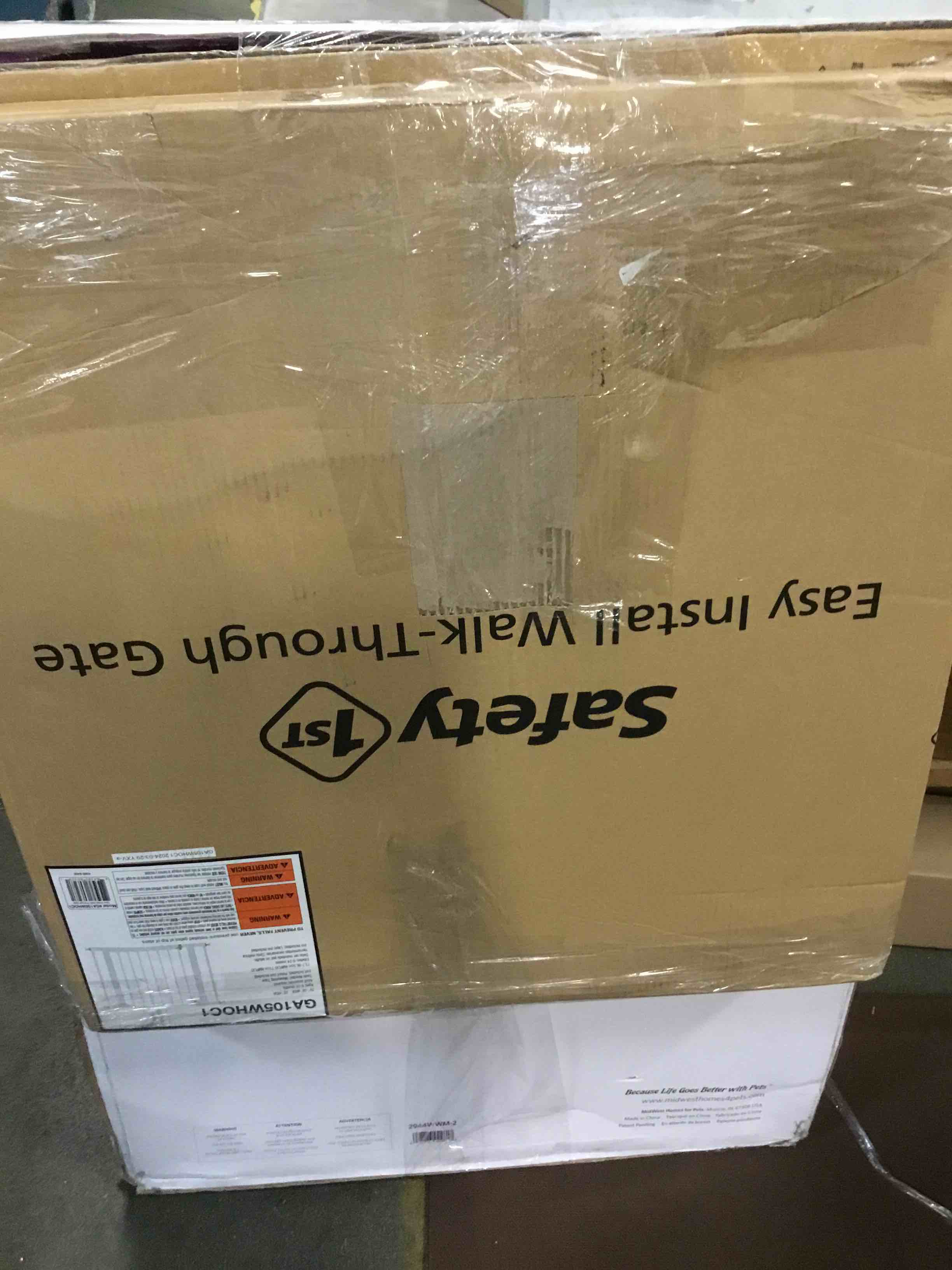 https://s3.amazonaws.com/lotting-images-prod/bidfta/PNK0002836_1723743549423.jpeg