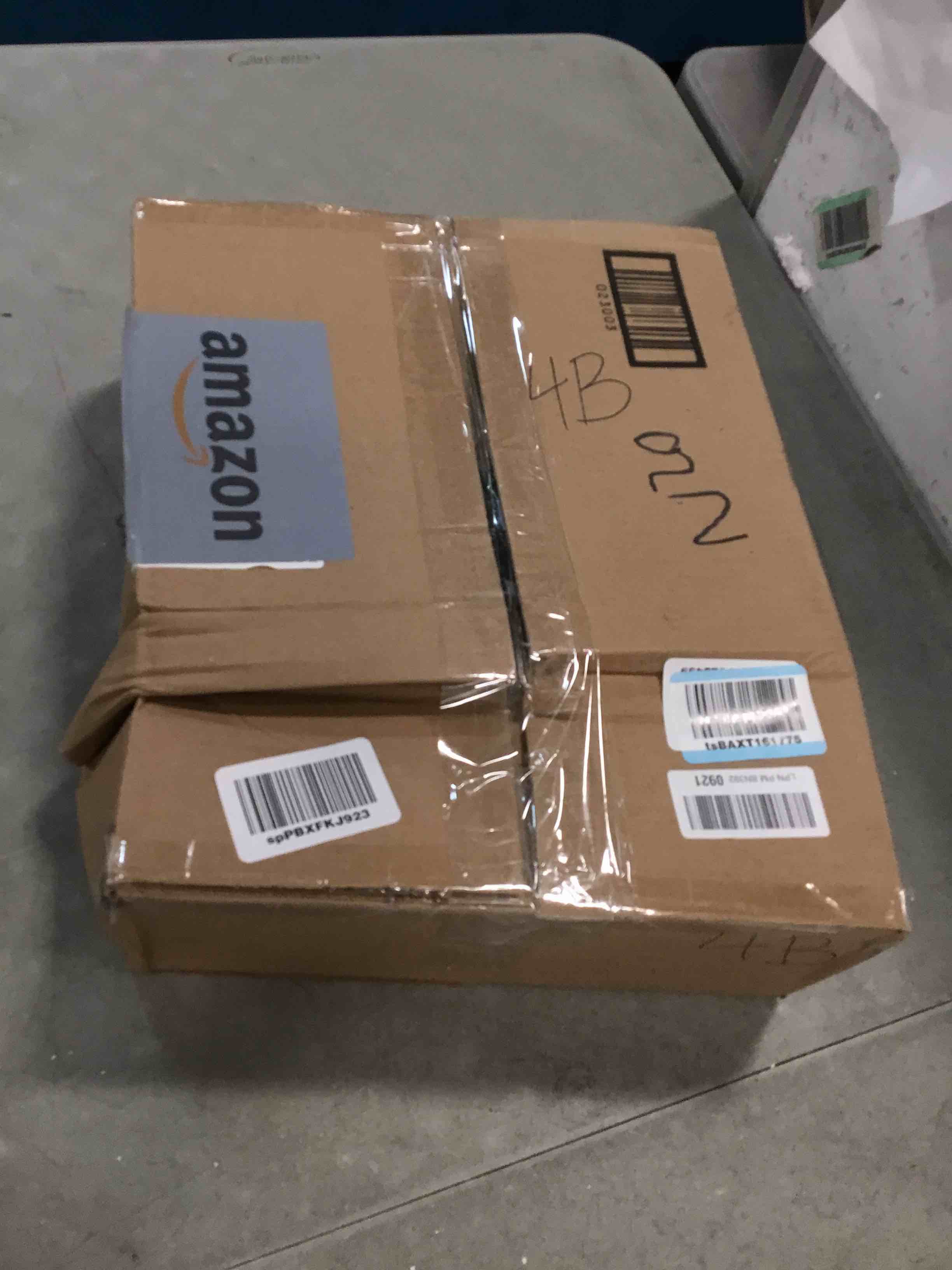 https://s3.amazonaws.com/lotting-images-prod/bidfta/PNK0004297_1724197660210.jpeg