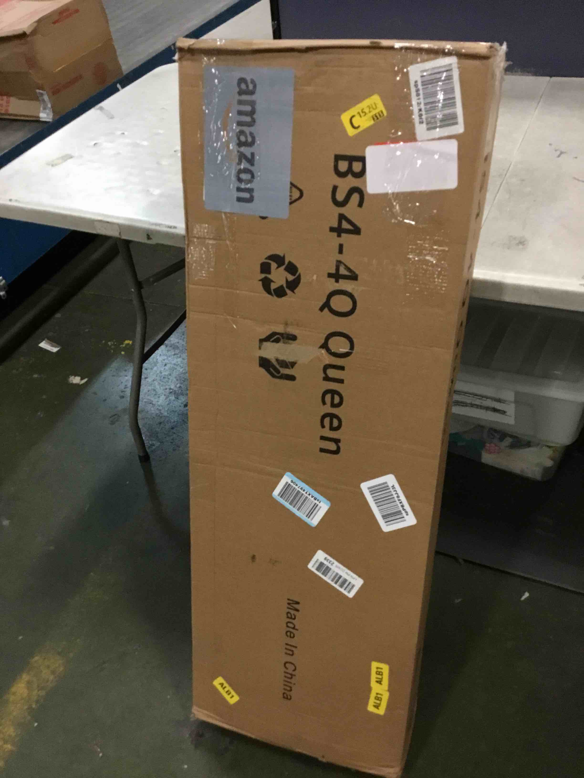 https://s3.amazonaws.com/lotting-images-prod/bidfta/PNK0004821_1723695266175.jpeg
