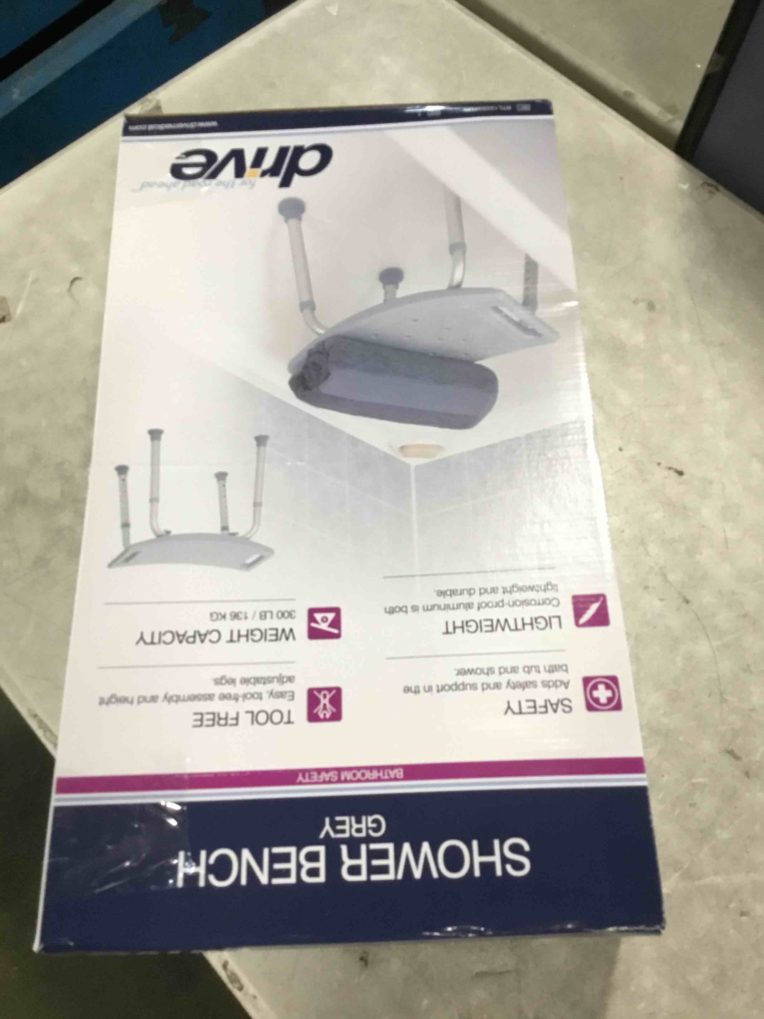 https://s3.amazonaws.com/lotting-images-prod/bidfta/PNK0004860_1723674640960.jpeg