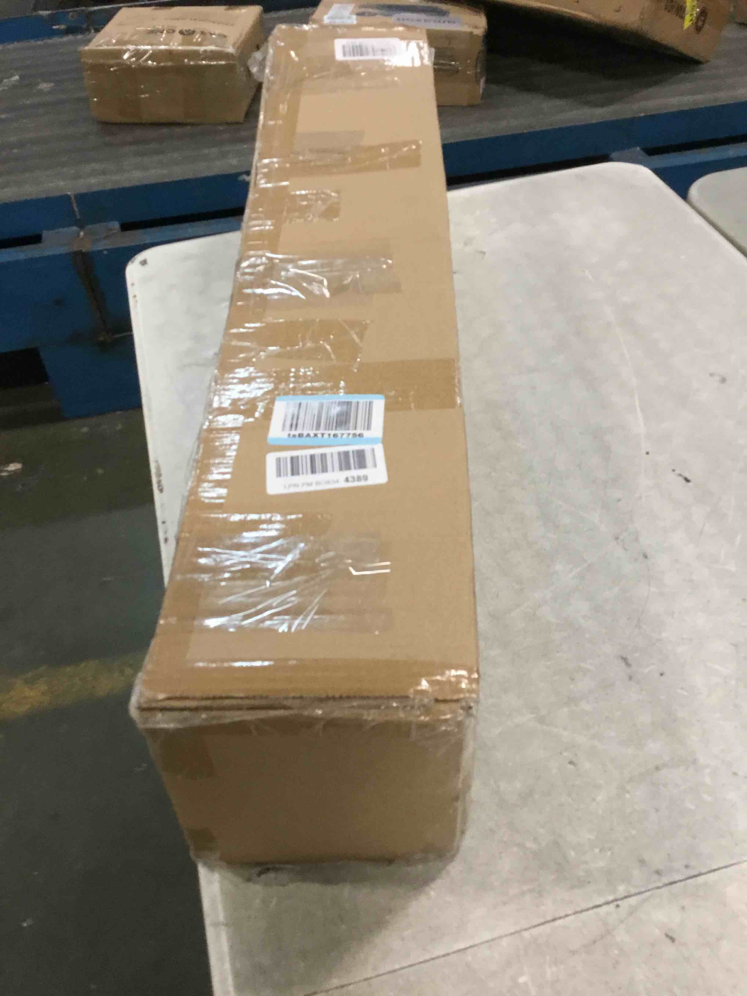 https://s3.amazonaws.com/lotting-images-prod/bidfta/PNK0005171_1723263385093.jpeg