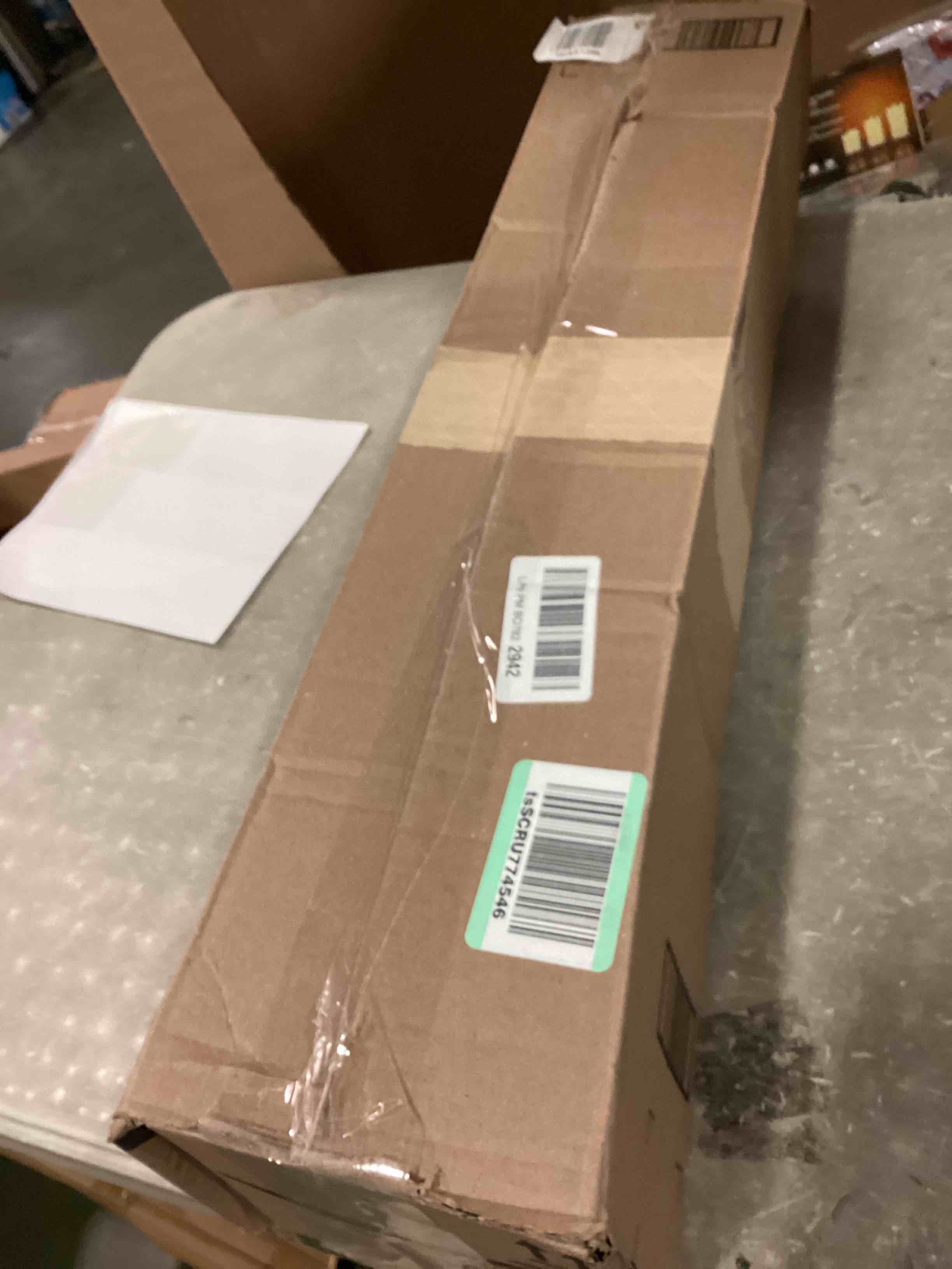 https://s3.amazonaws.com/lotting-images-prod/bidfta/PNK0011384_1723725583640.jpeg