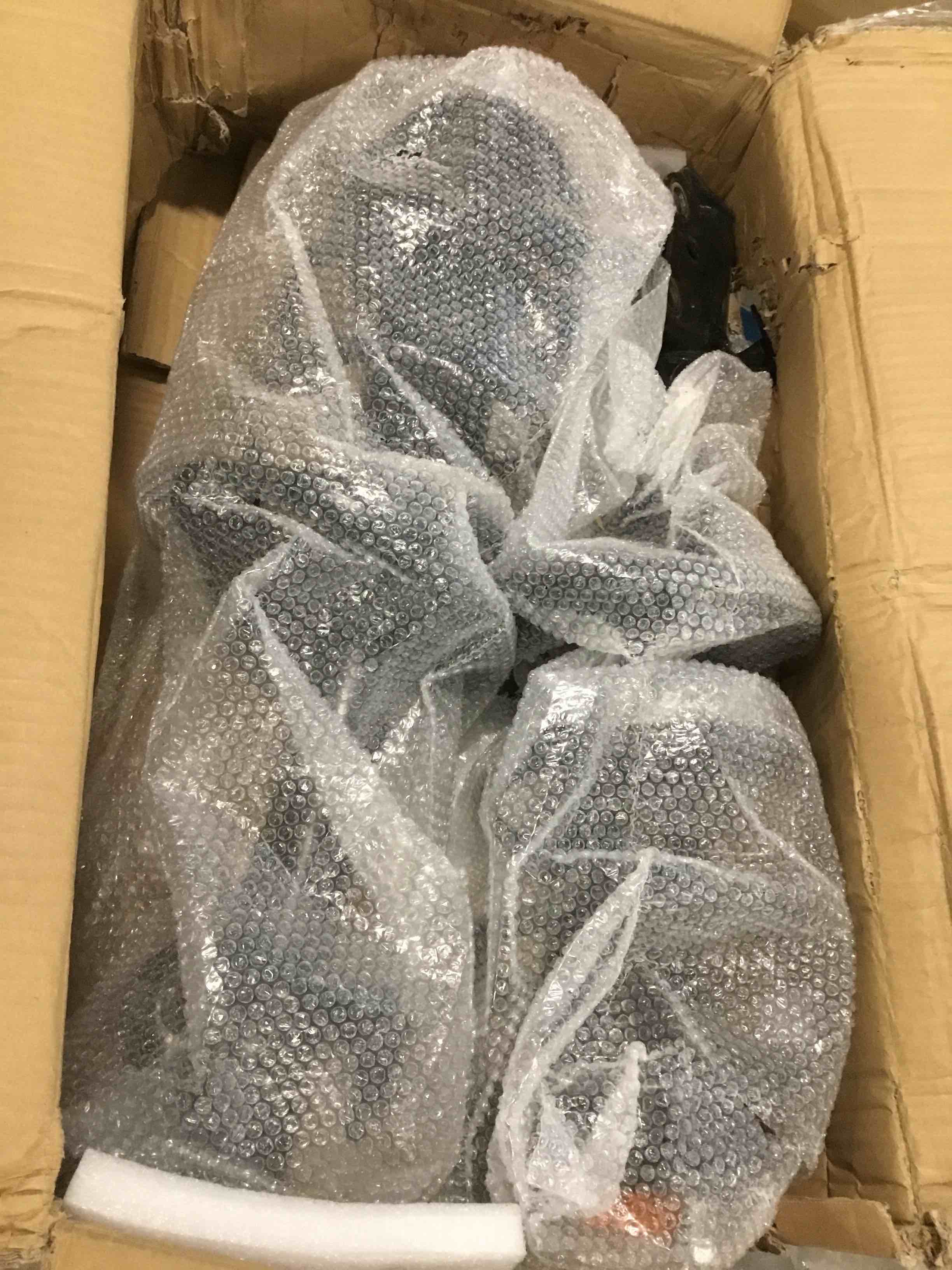 https://s3.amazonaws.com/lotting-images-prod/bidfta/PNK0012761_1724110497303.jpeg