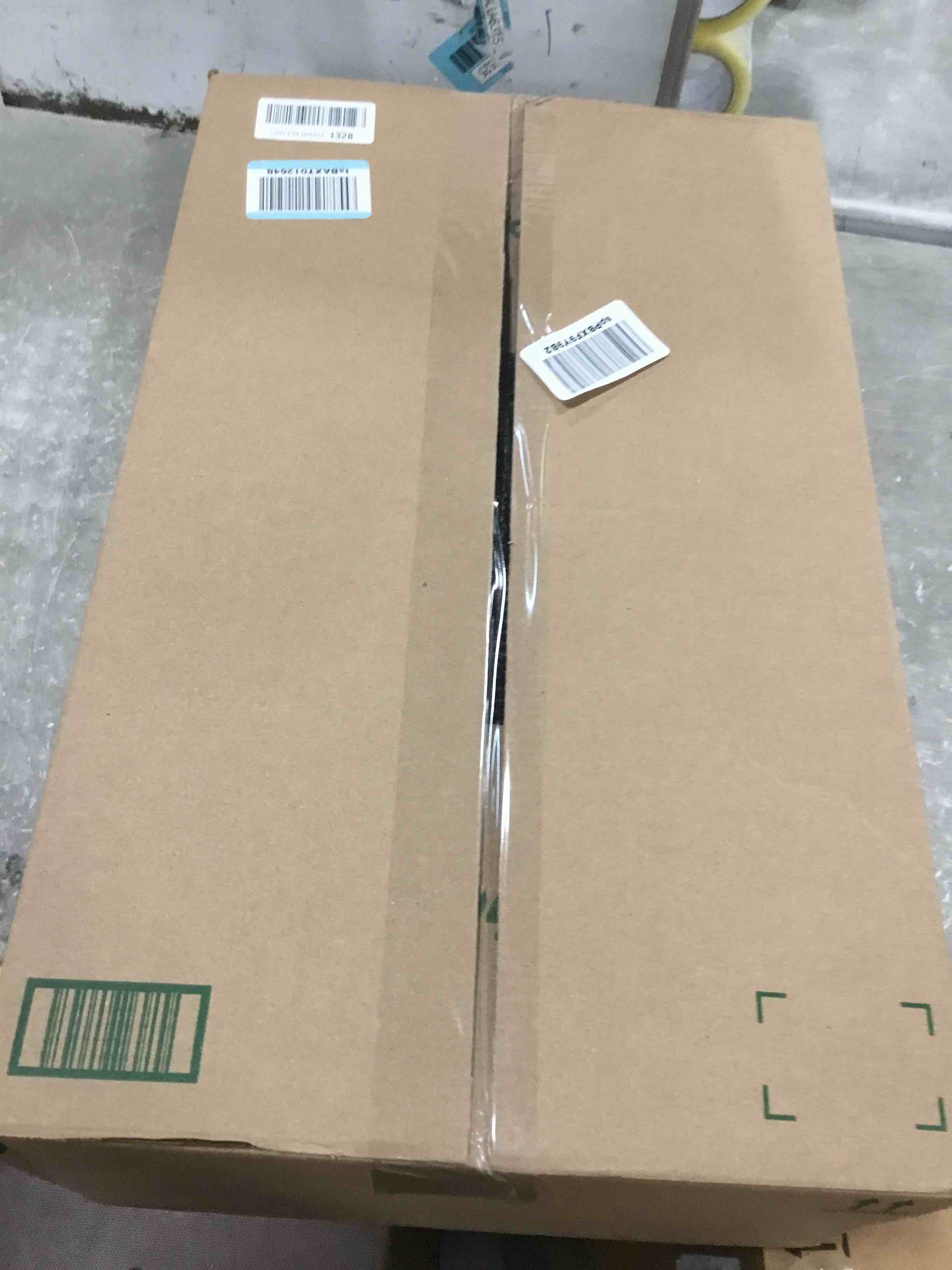 https://s3.amazonaws.com/lotting-images-prod/bidfta/PNK0013146_1723766655072.jpeg
