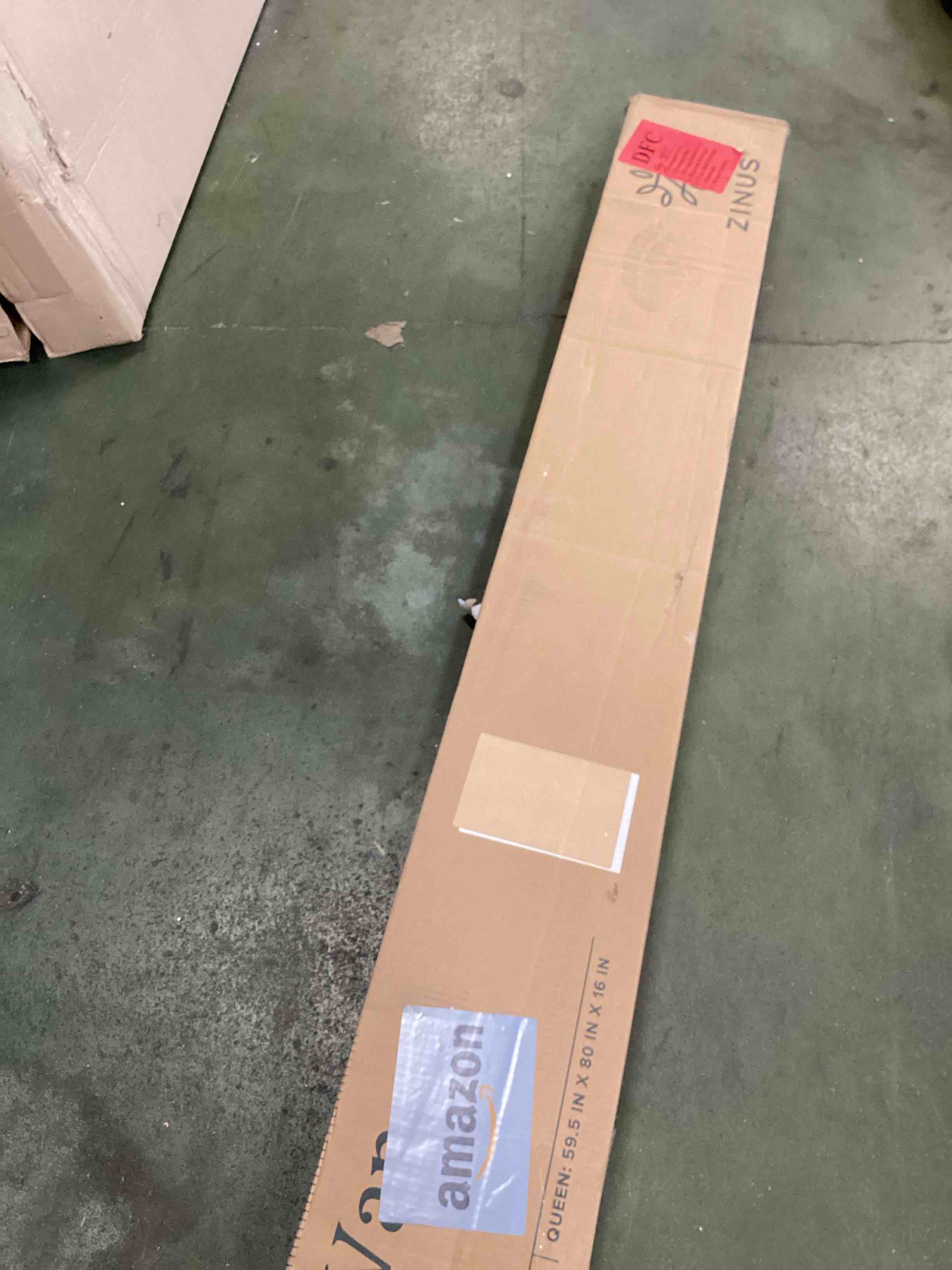 https://s3.amazonaws.com/lotting-images-prod/bidfta/PNK0014116_1724077891221.jpeg