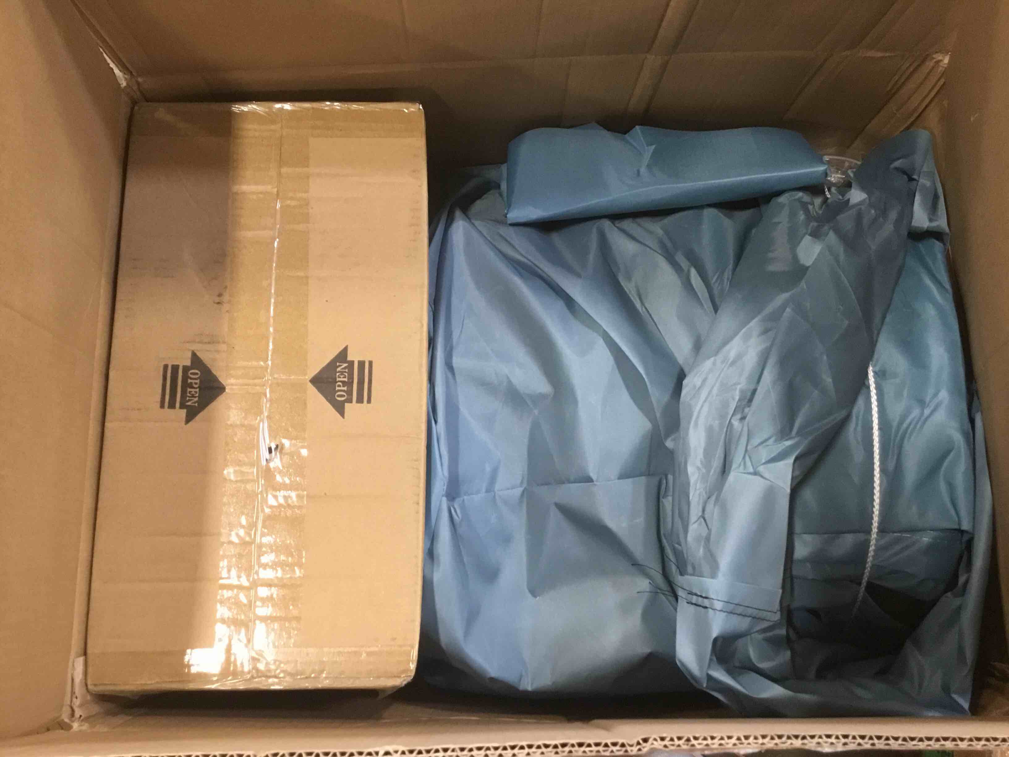 https://s3.amazonaws.com/lotting-images-prod/bidfta/PNK0014538_1723745753498.jpeg