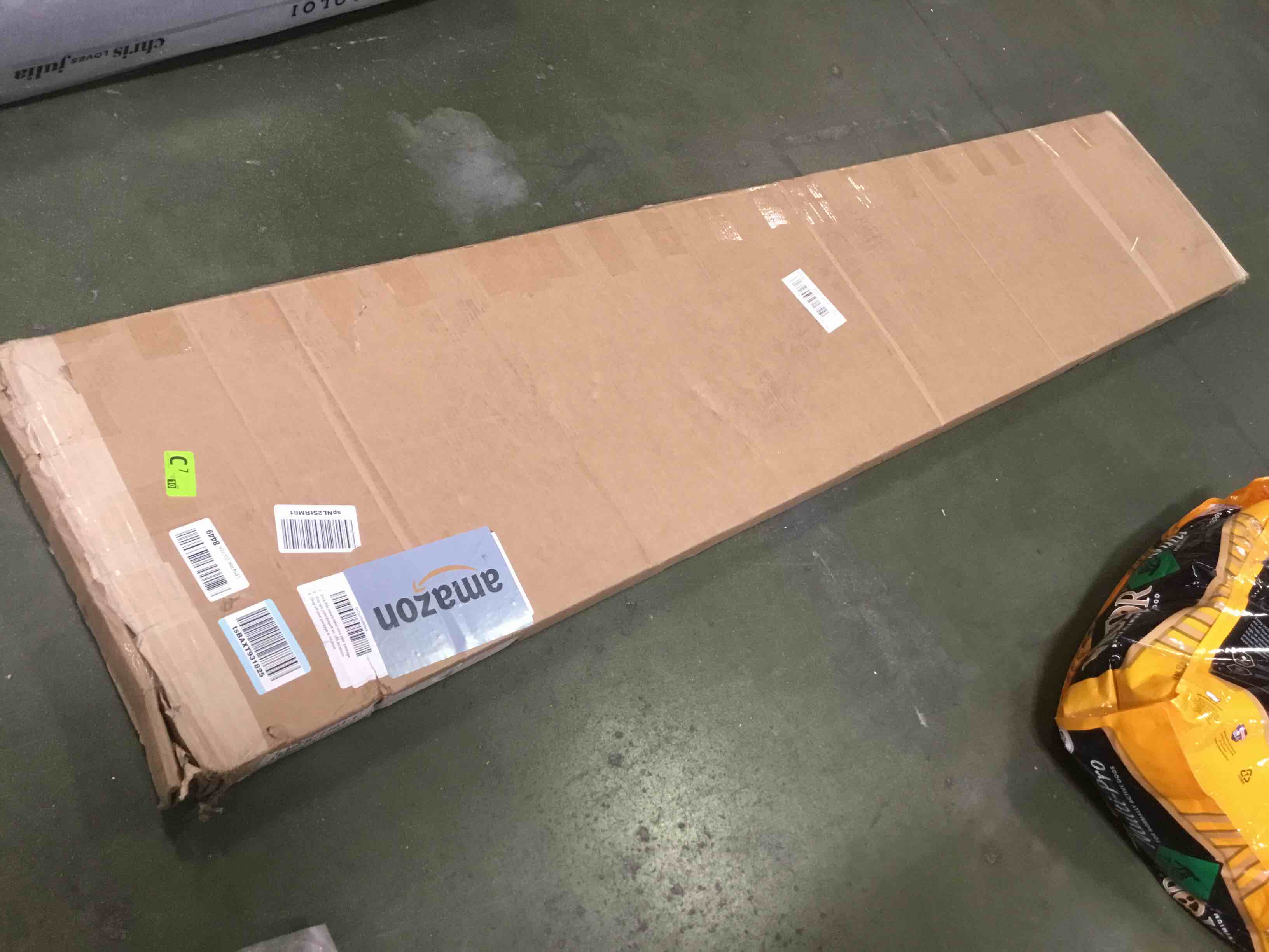 https://s3.amazonaws.com/lotting-images-prod/bidfta/PNK0015767_1723059985508.jpeg