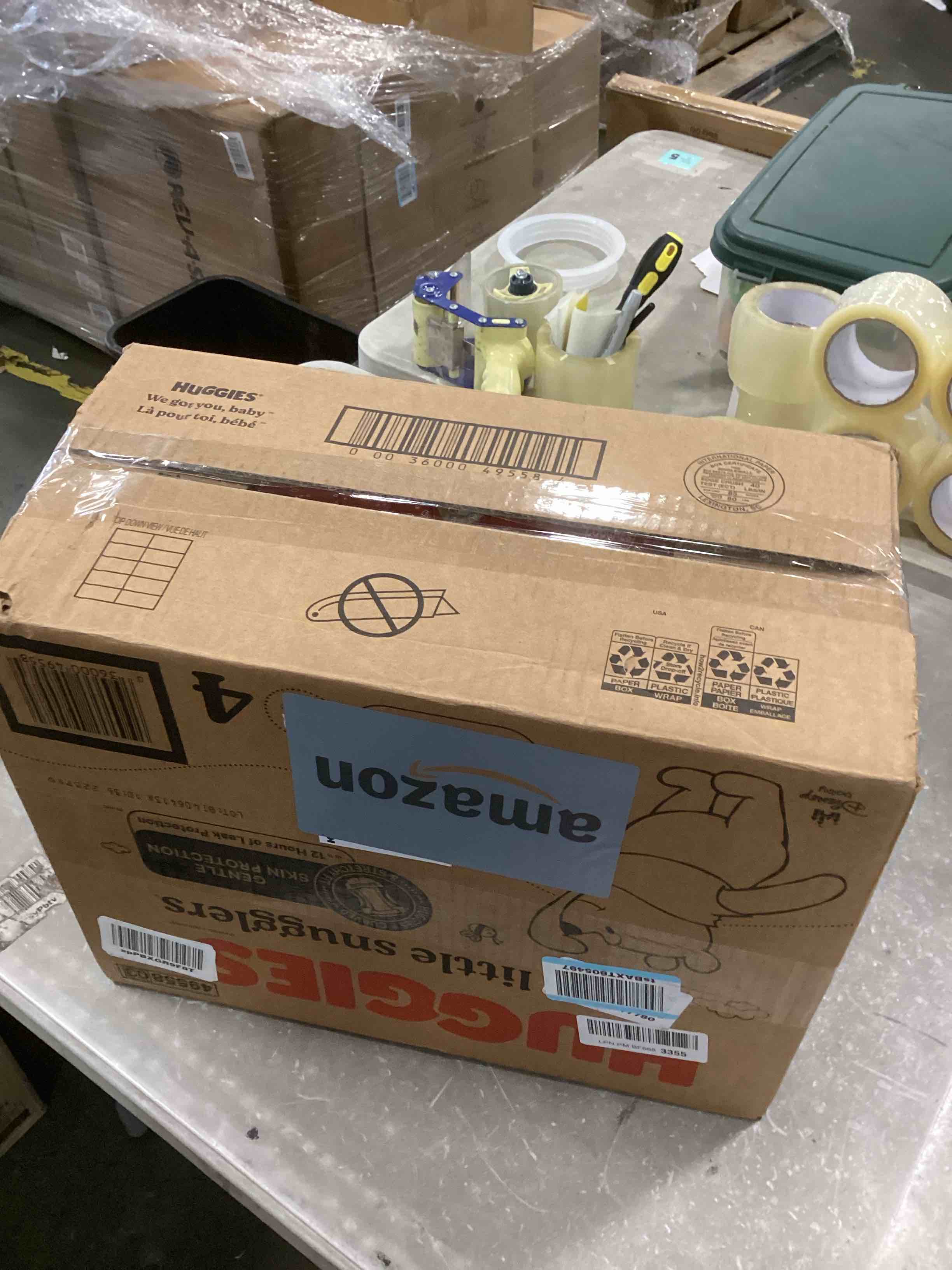 Huggies Size 4 Diapers, Little Snugglers Baby Diapers, Size 4 (2237