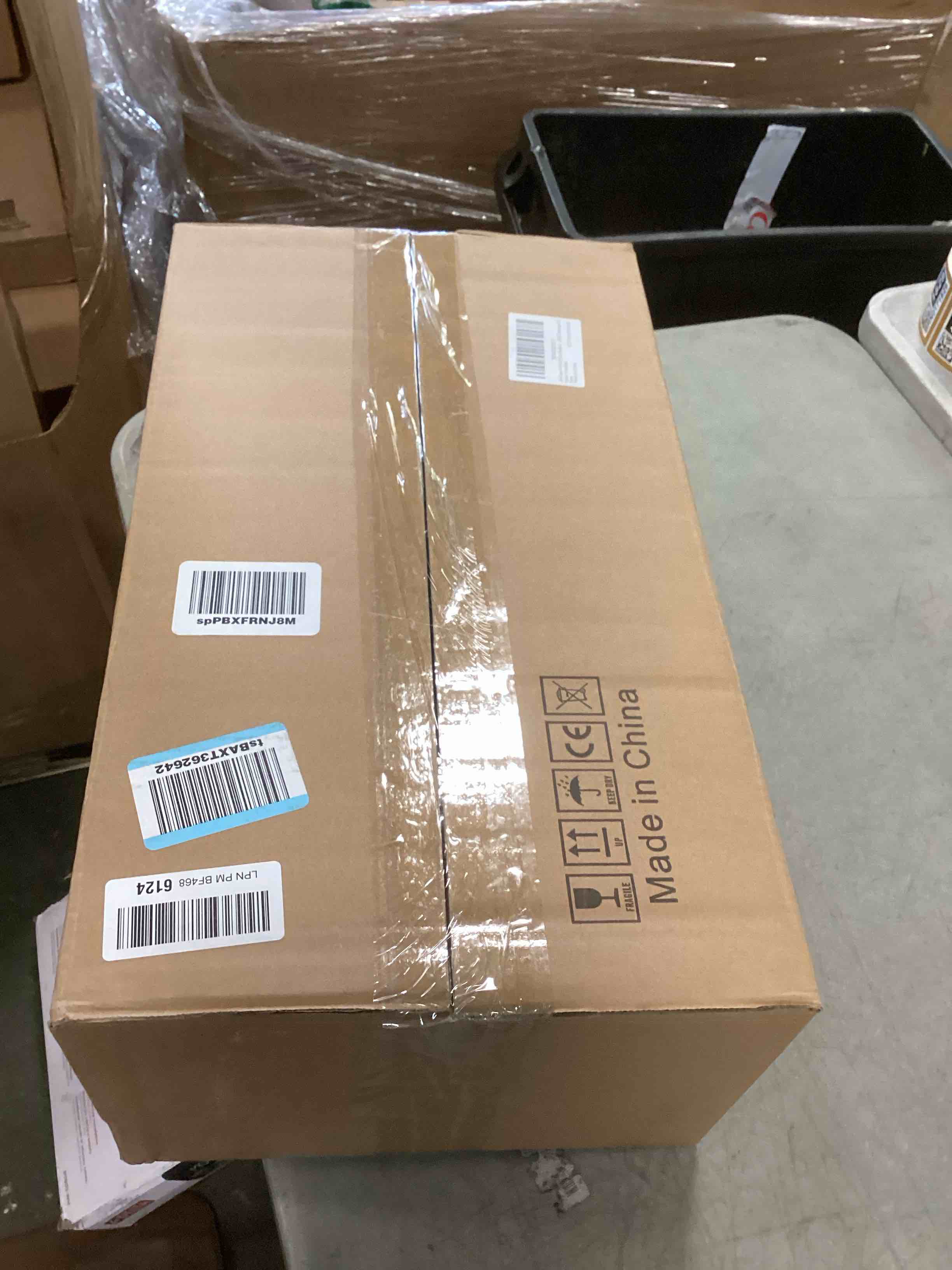 https://s3.amazonaws.com/lotting-images-prod/bidfta/PNK0016416_1724782142809.jpeg