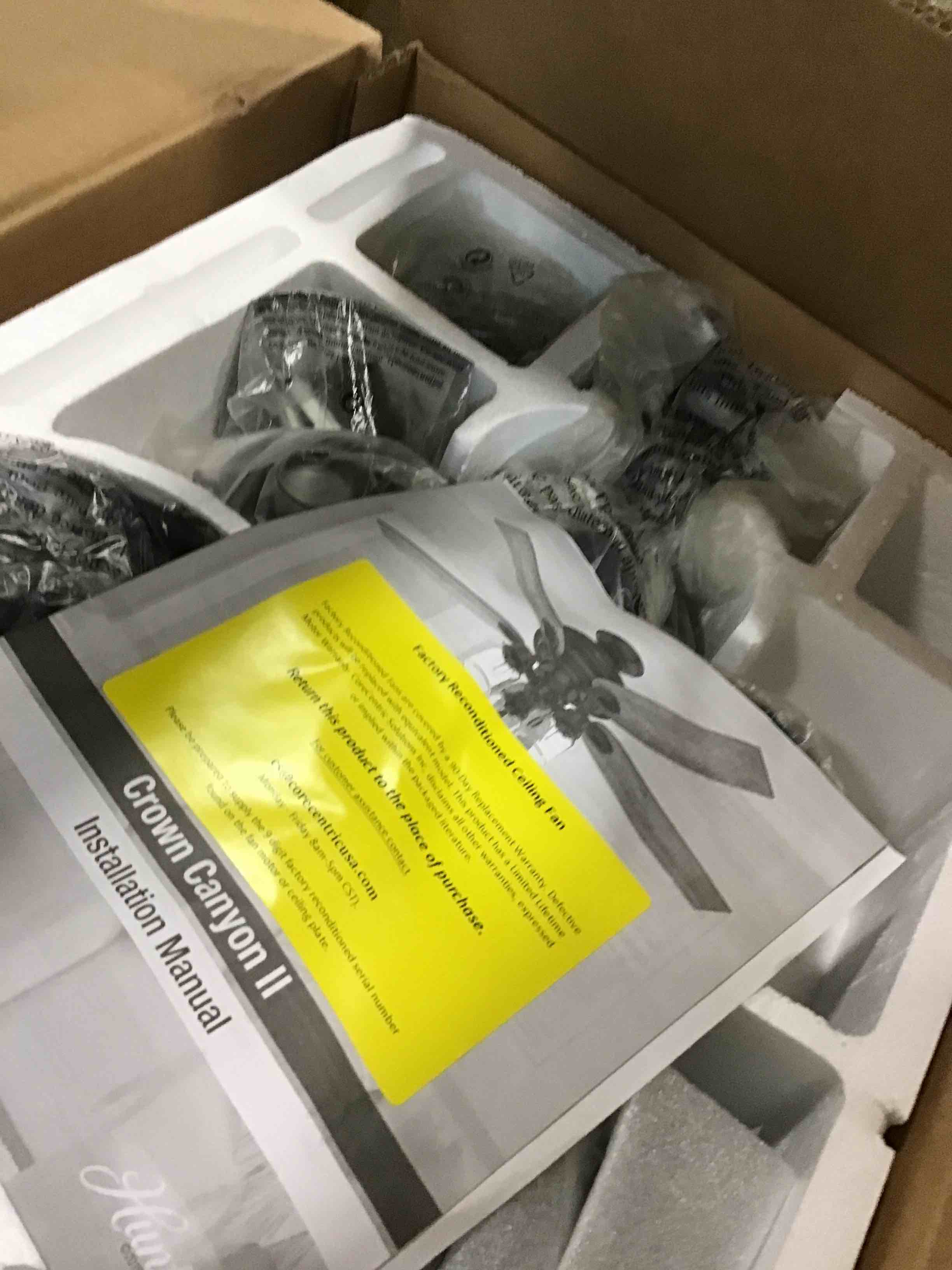 https://s3.amazonaws.com/lotting-images-prod/bidfta/PNK0017219_1723744130787.jpeg