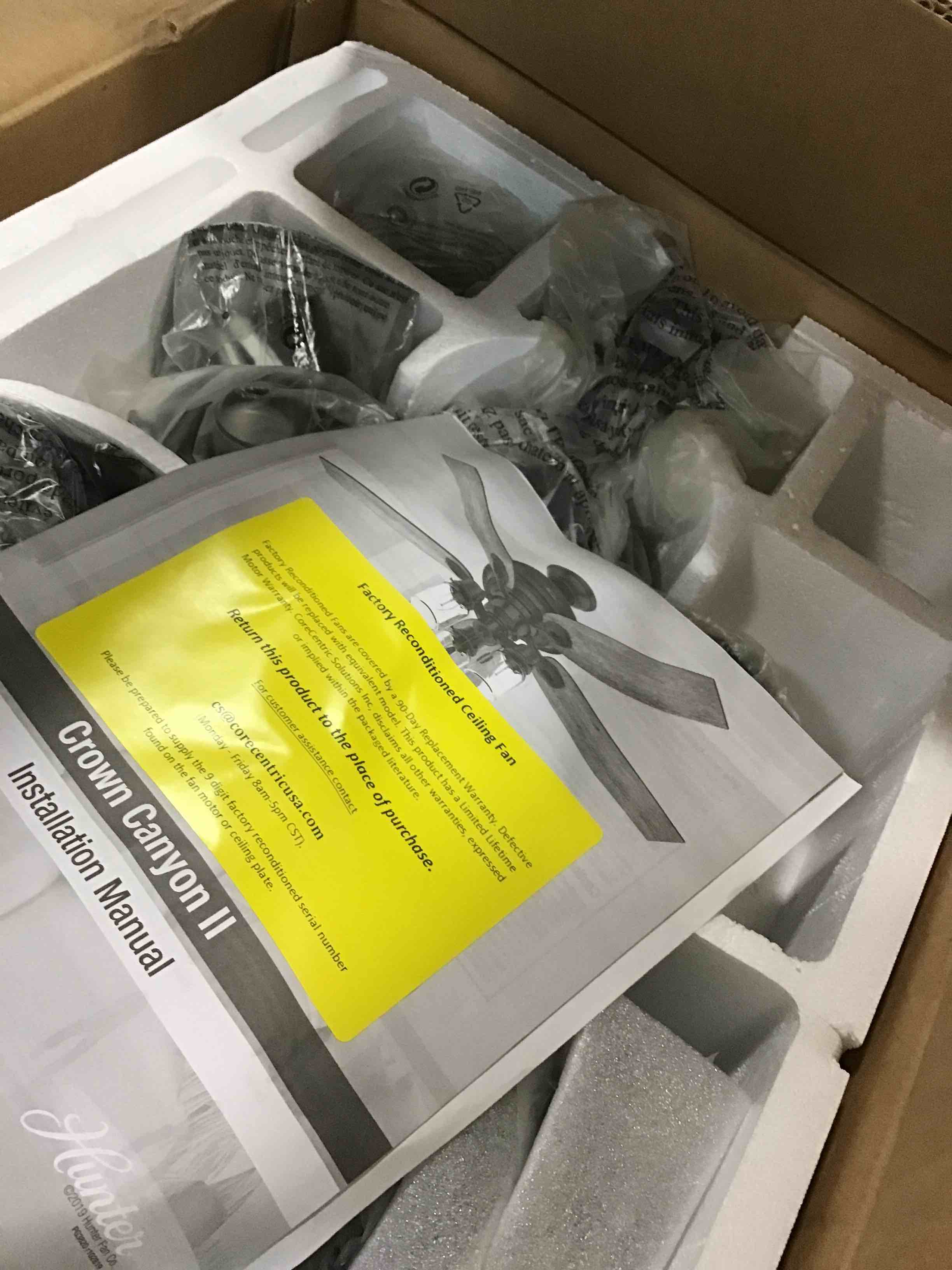 https://s3.amazonaws.com/lotting-images-prod/bidfta/PNK0017219_1723744132203.jpeg