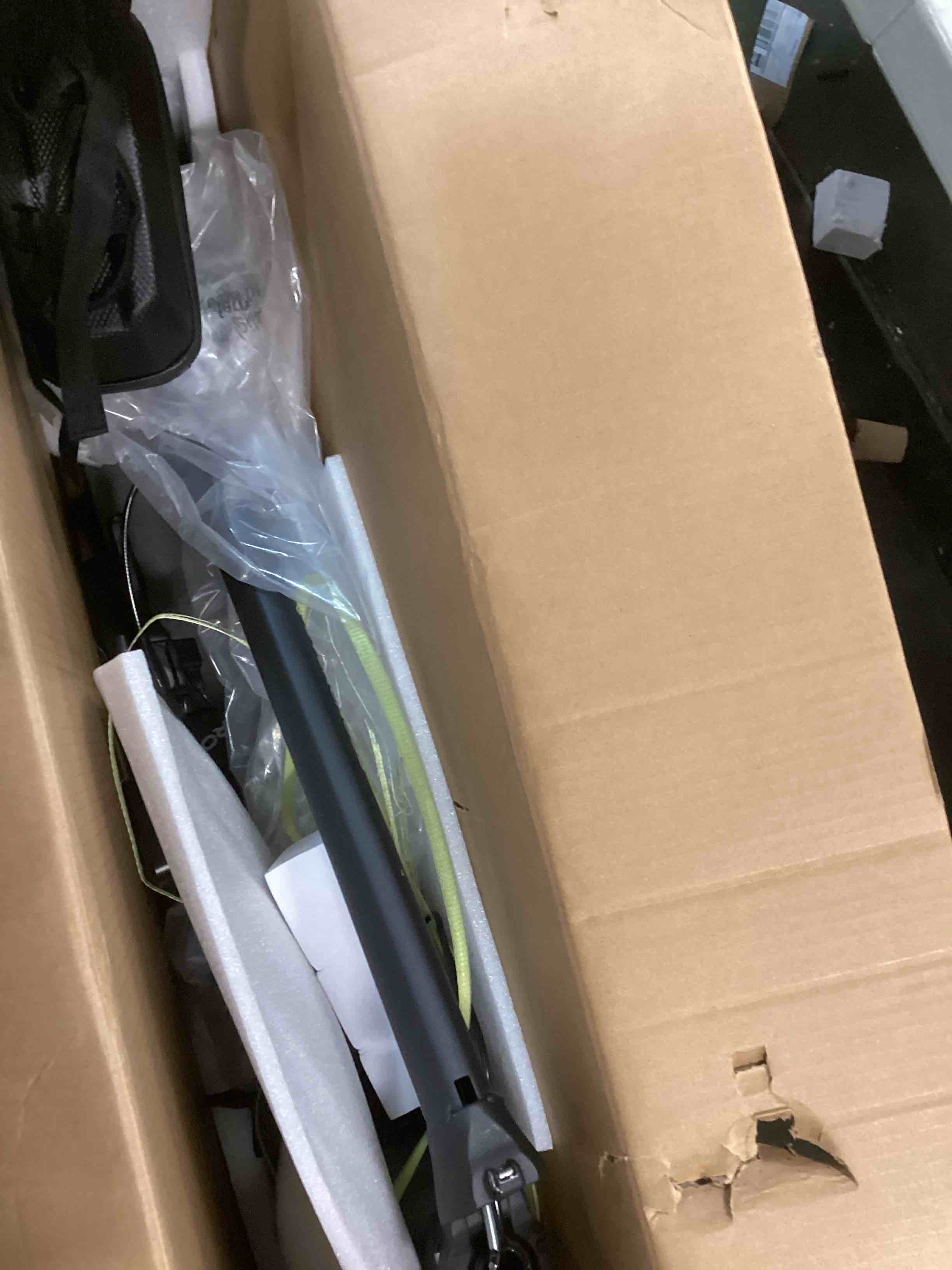 https://s3.amazonaws.com/lotting-images-prod/bidfta/PNK0017505_1723647487418.jpeg