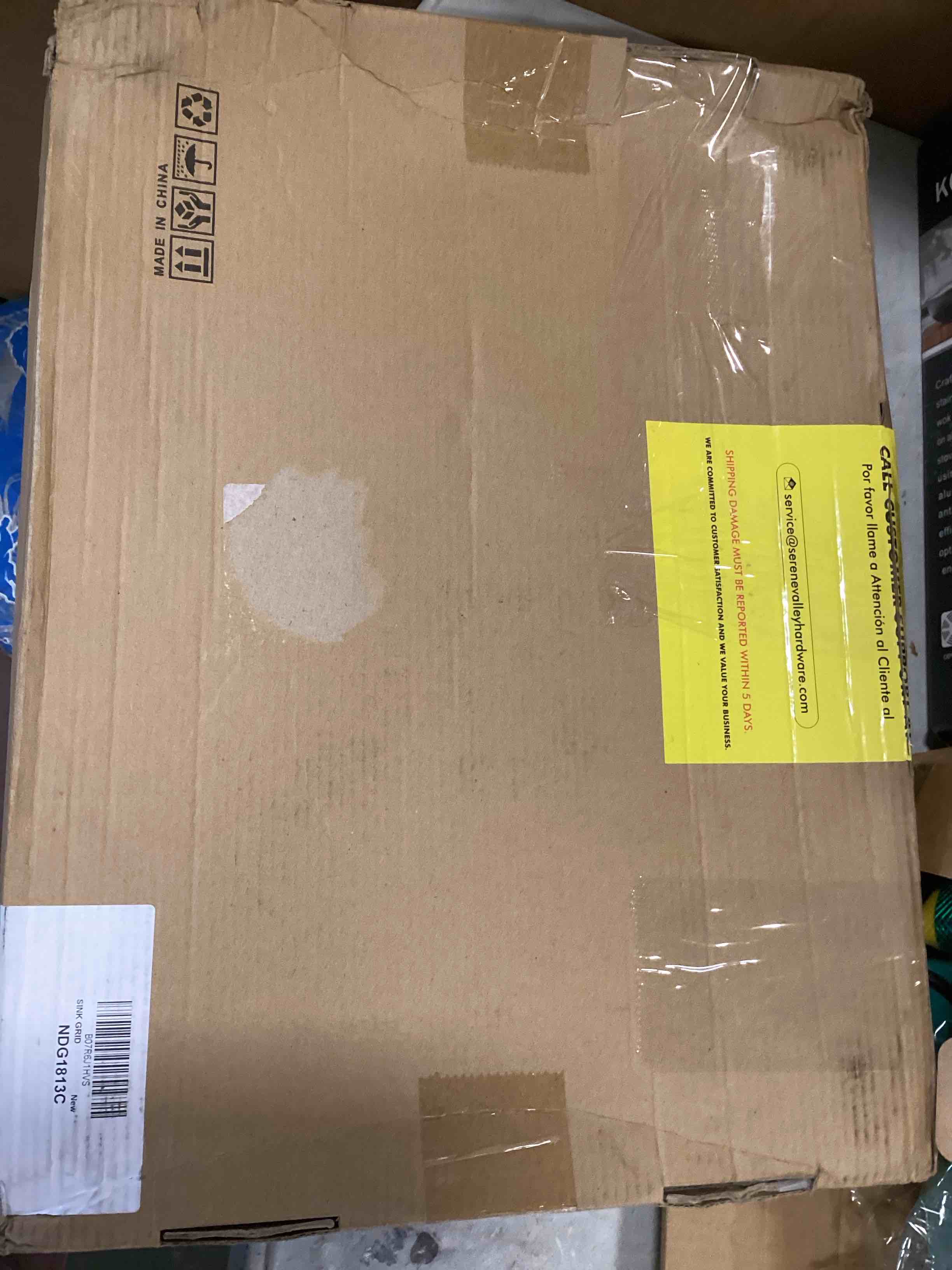 https://s3.amazonaws.com/lotting-images-prod/bidfta/PNK0019849_1723734521653.jpeg