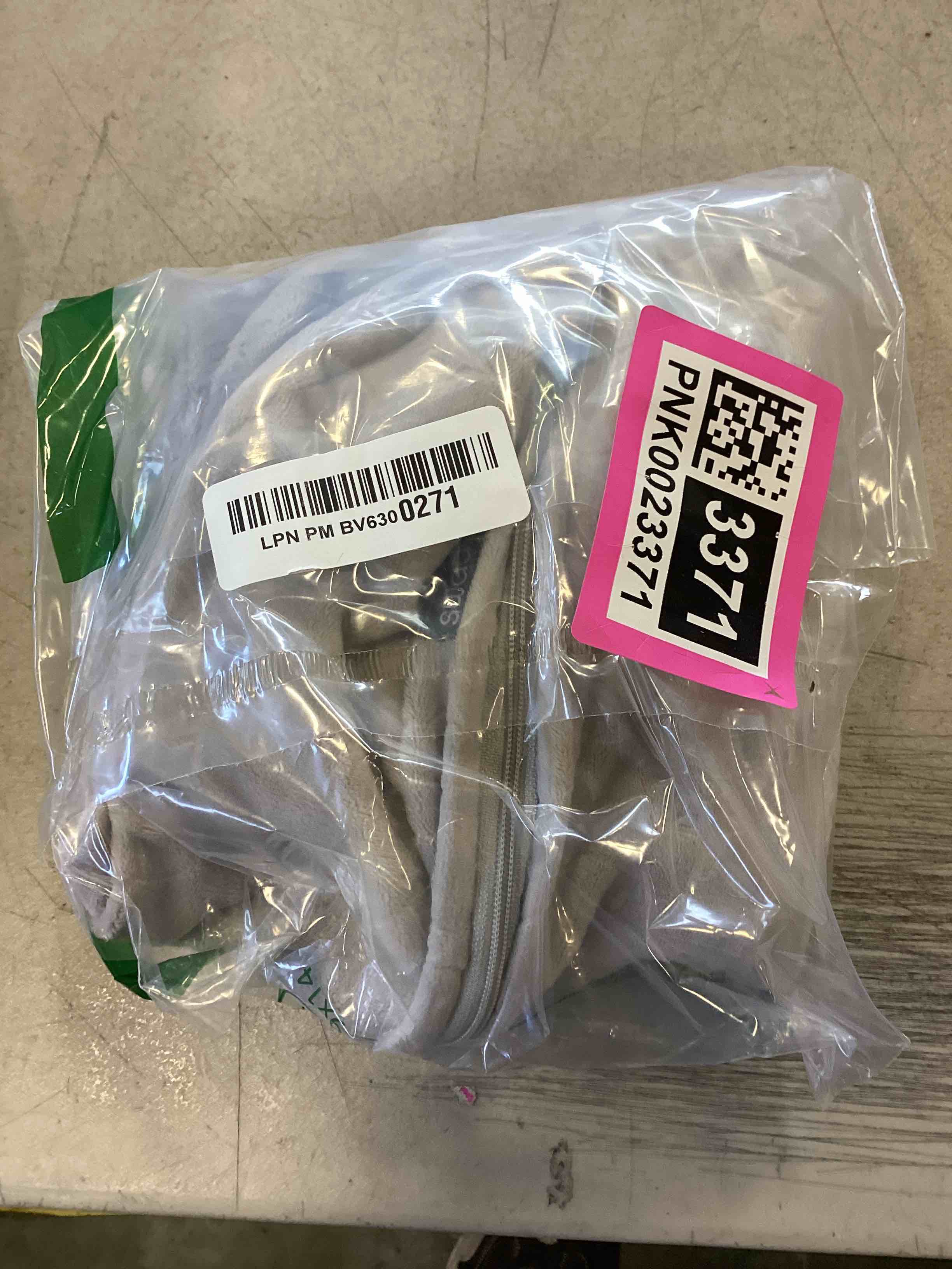 SwaddleMe Pod in Soft and Cozy Velboa ?Çô Size Newborn, 02 Months, 2