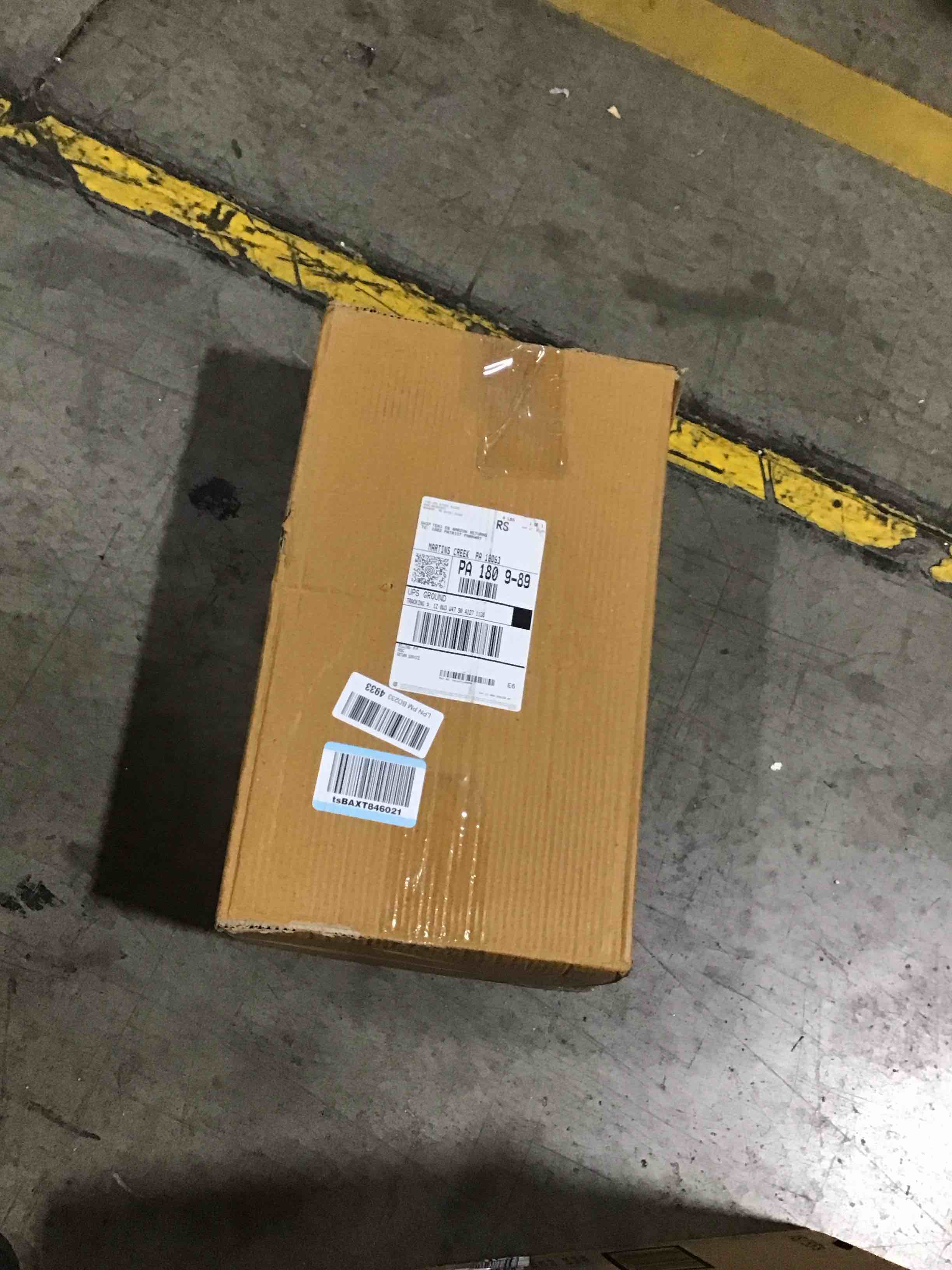 https://s3.amazonaws.com/lotting-images-prod/bidfta/PNK0024591_1731684331471.jpeg