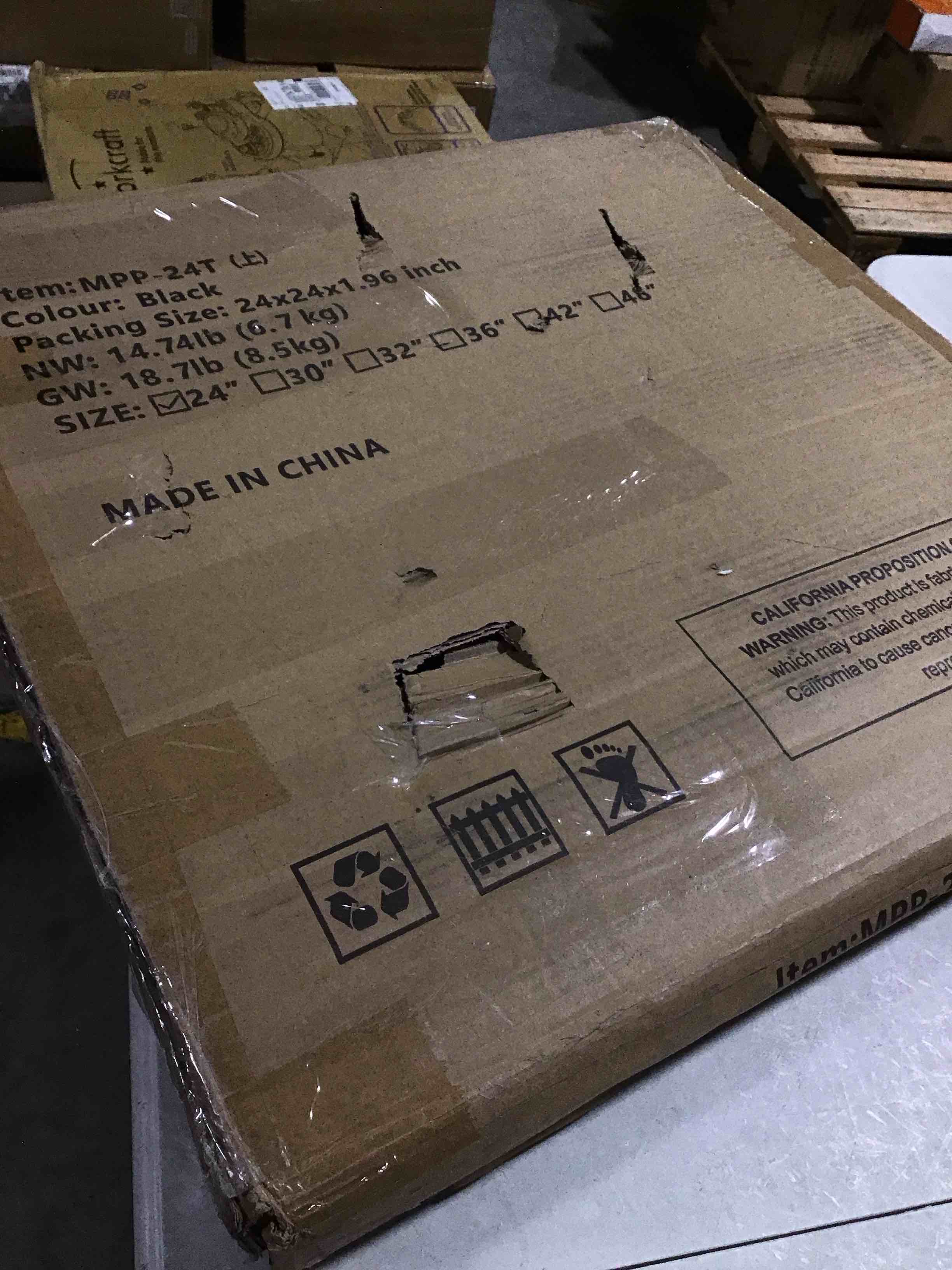 https://s3.amazonaws.com/lotting-images-prod/bidfta/PNK0024728_1731591393244.jpeg