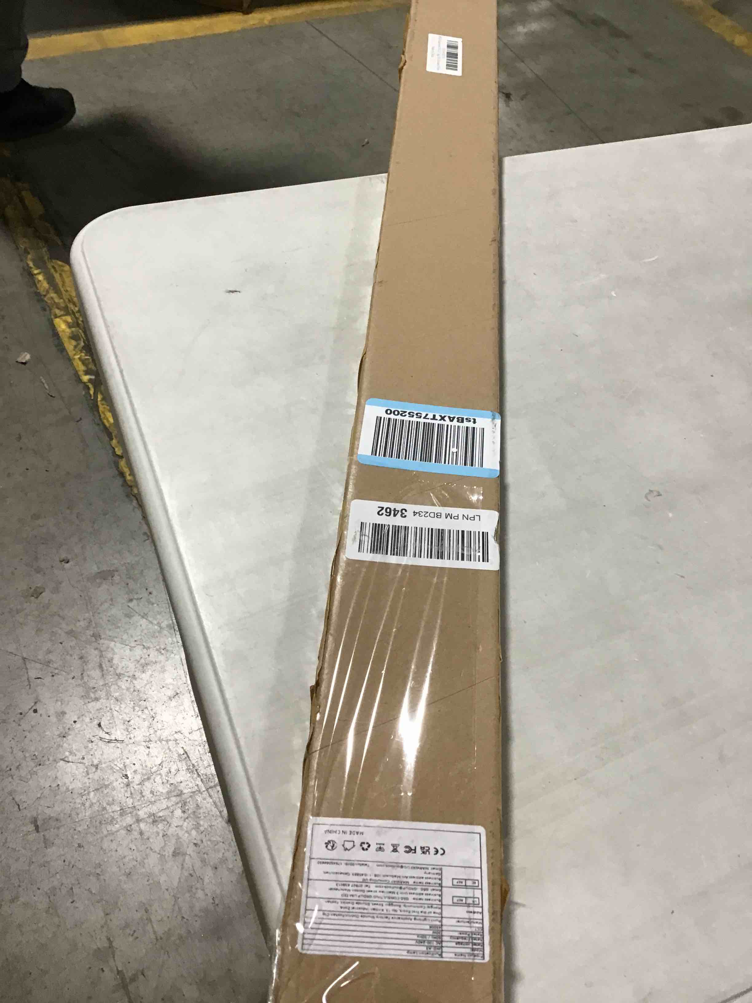 https://s3.amazonaws.com/lotting-images-prod/bidfta/PNK0024961_1731358090361.jpeg