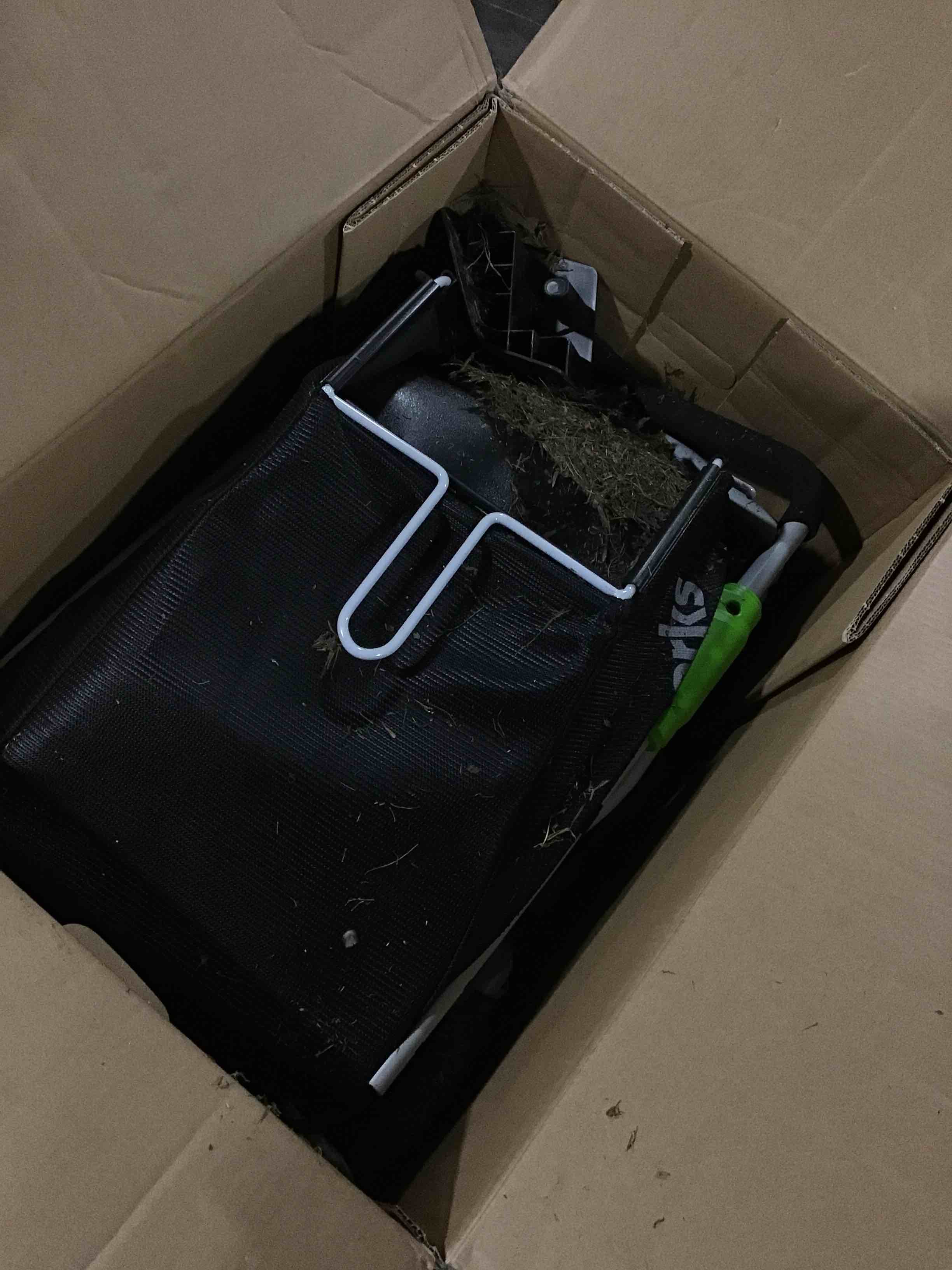 https://s3.amazonaws.com/lotting-images-prod/bidfta/PNK0025369_1731087658838.jpeg