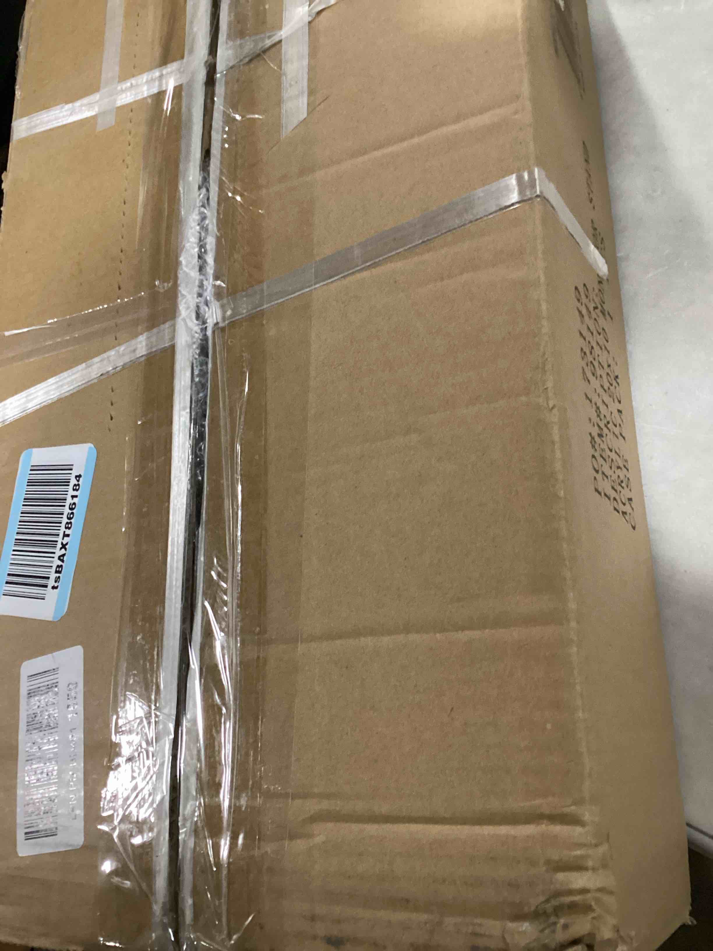 https://s3.amazonaws.com/lotting-images-prod/bidfta/PNK0026495_1732712119959.jpeg