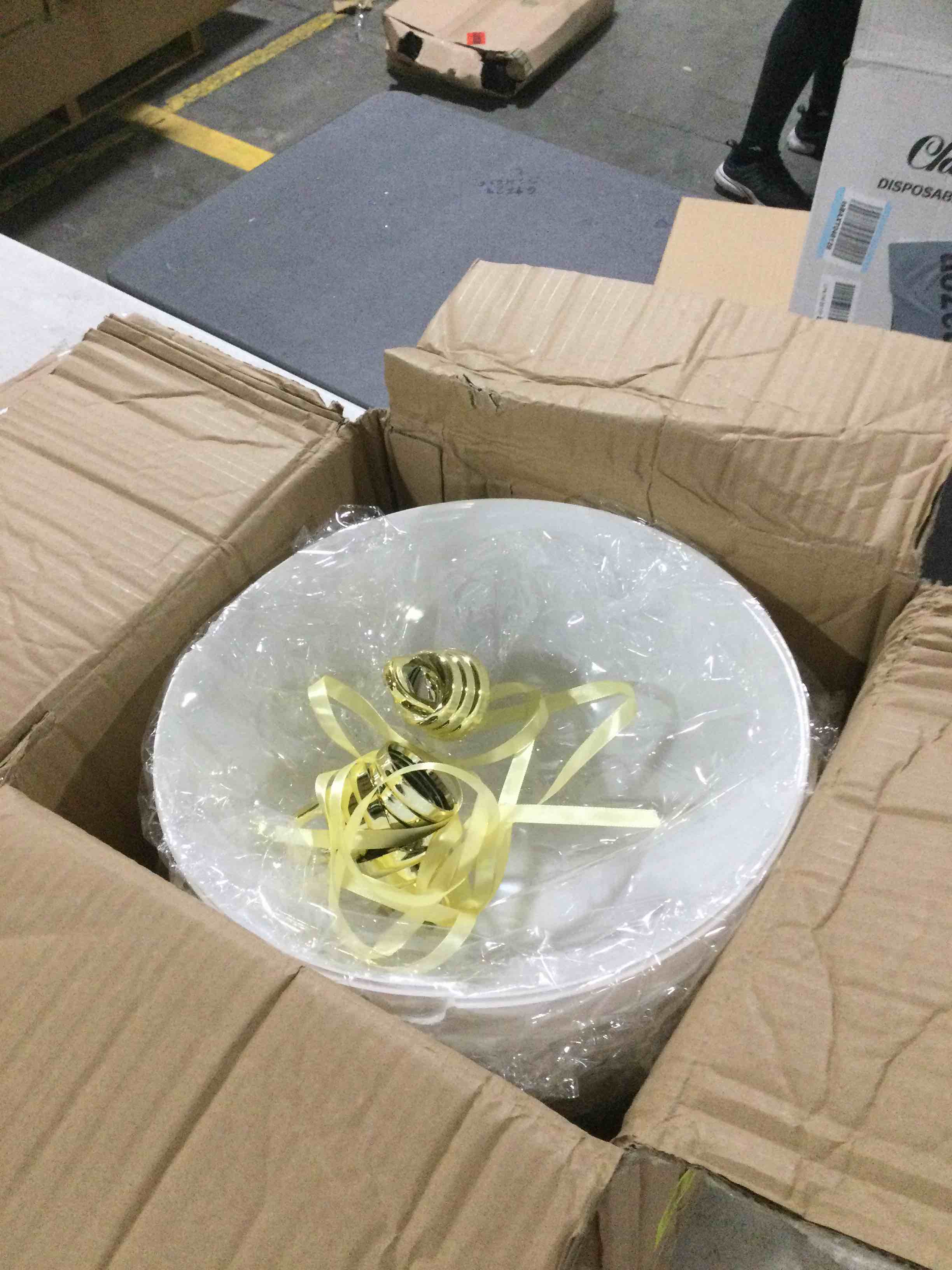 Hiboom 4 Pcs 12 Inch Large Christmas Ball Ornaments Matte Hanging Tree Ornament Balls Vintage Plastic Ball Ornament for Wedding Holiday Party Indoor Outdoor Decor (White)