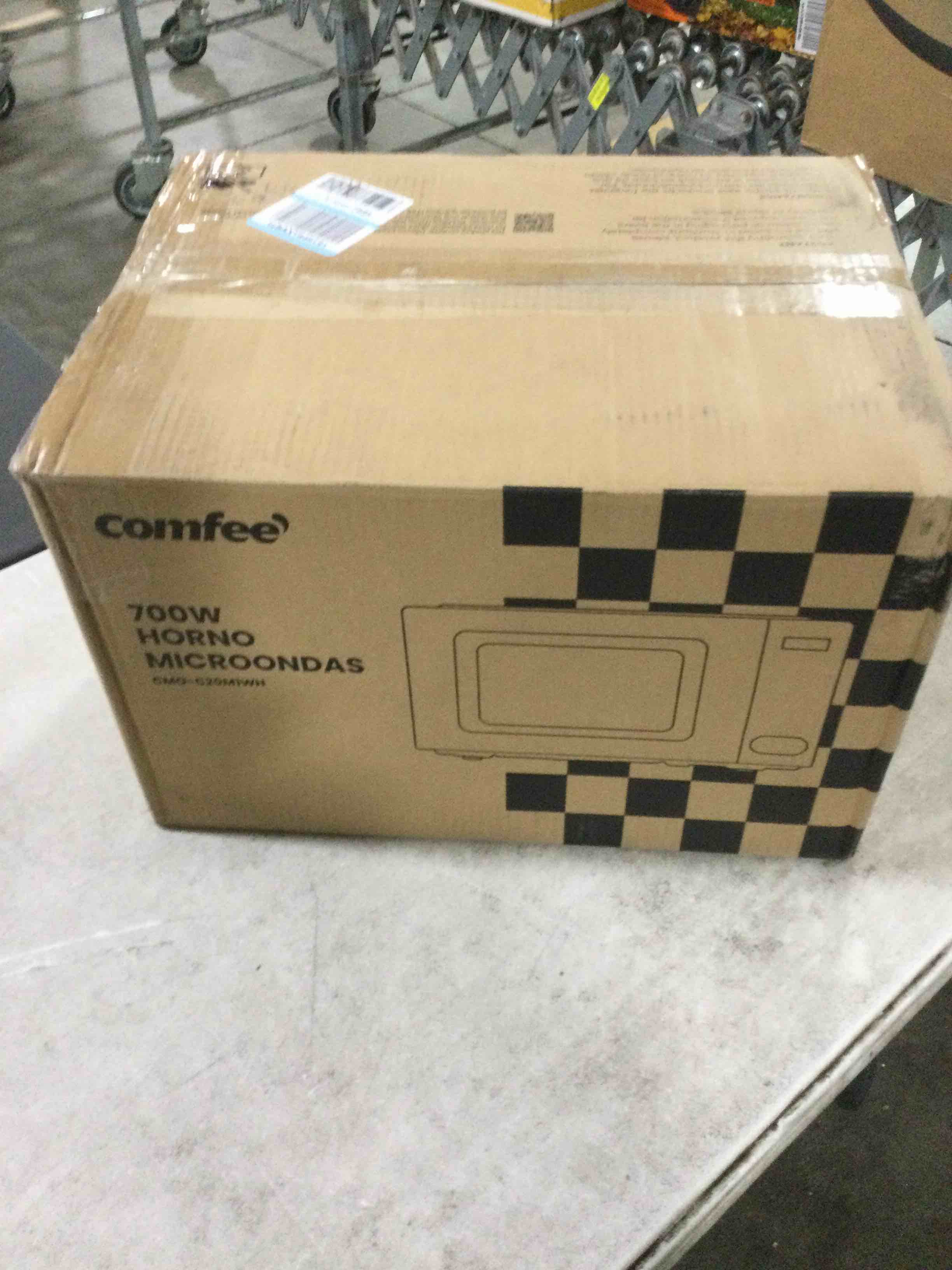 COMFEE CMO-C20M1WH Retro Microwave with 11 power levels, Fast Multi-stage Cooking, Turntable Reset Function Kitchen Timer, Speedy Cooking? Weight/Time Defrost, Memory function, Children Lock, 700W