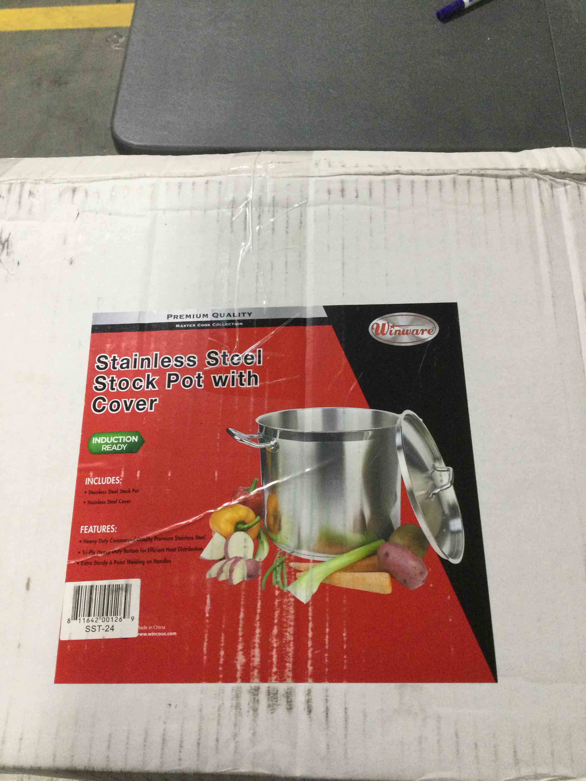 Winware Stainless Steel 24 Quart Stock Pot with Cover,Silver