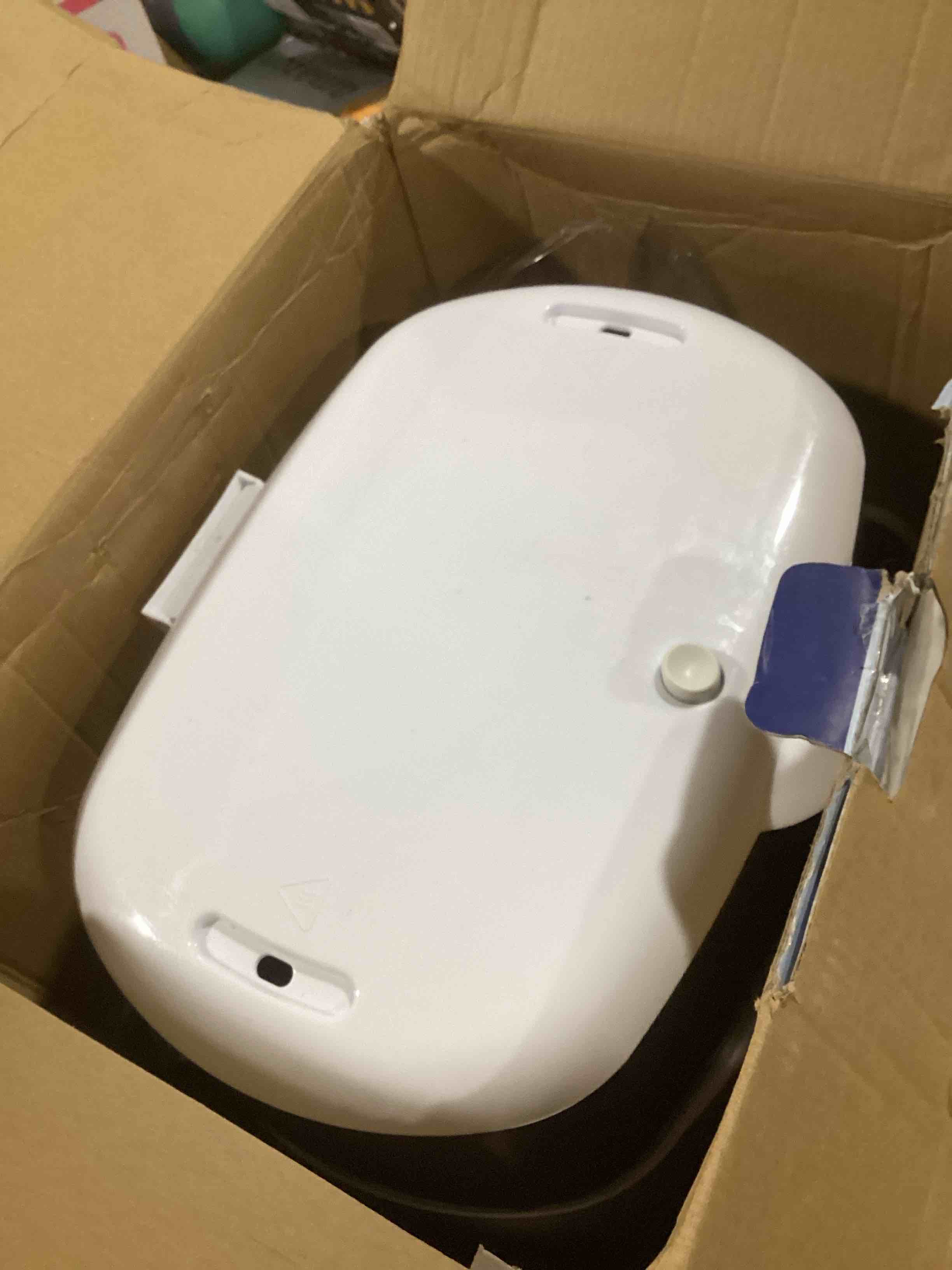 https://s3.amazonaws.com/lotting-images-prod/bidfta/PNK0028276_1733346757237.jpeg