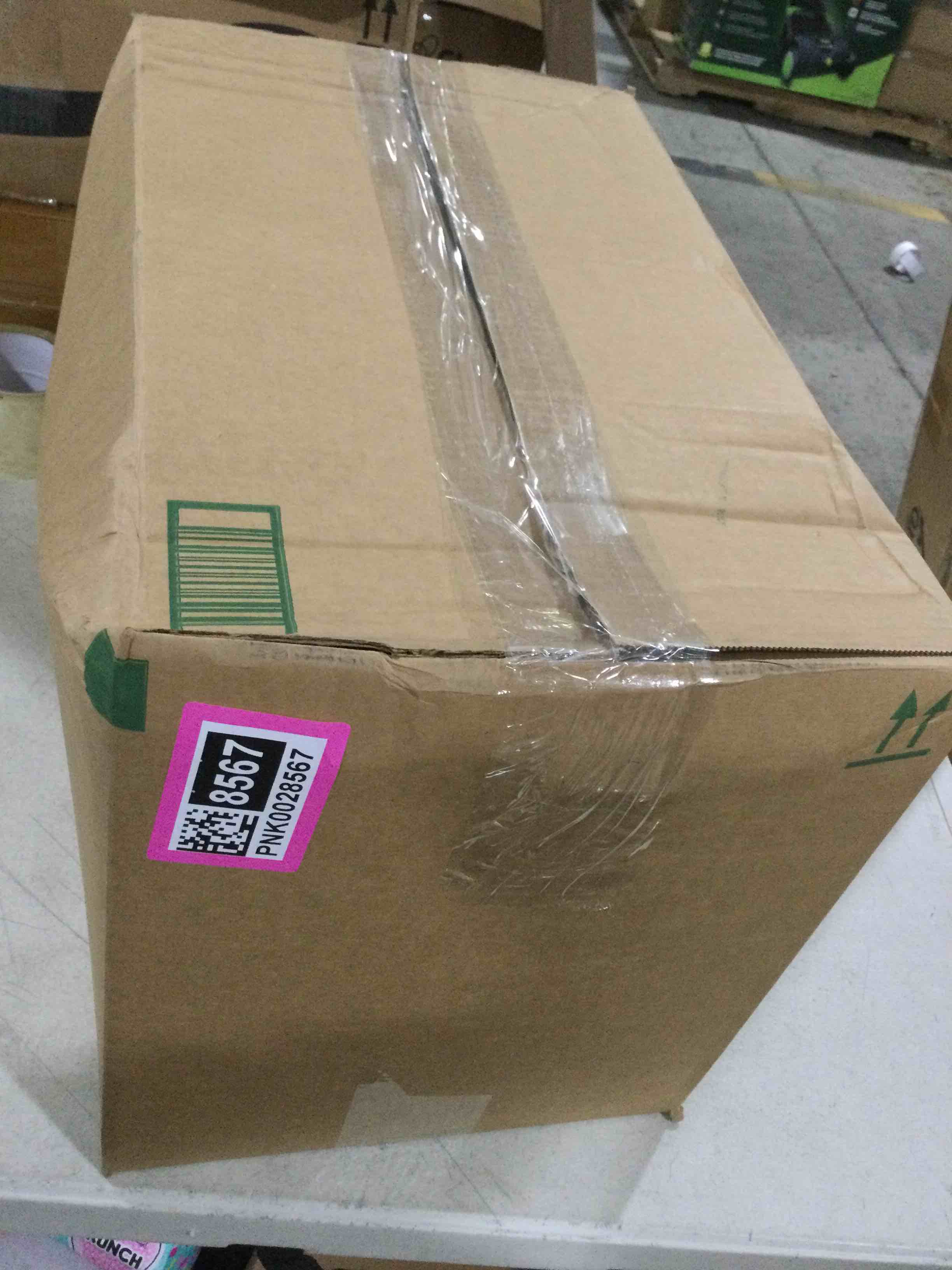 https://s3.amazonaws.com/lotting-images-prod/bidfta/PNK0028567_1733154990482.jpeg