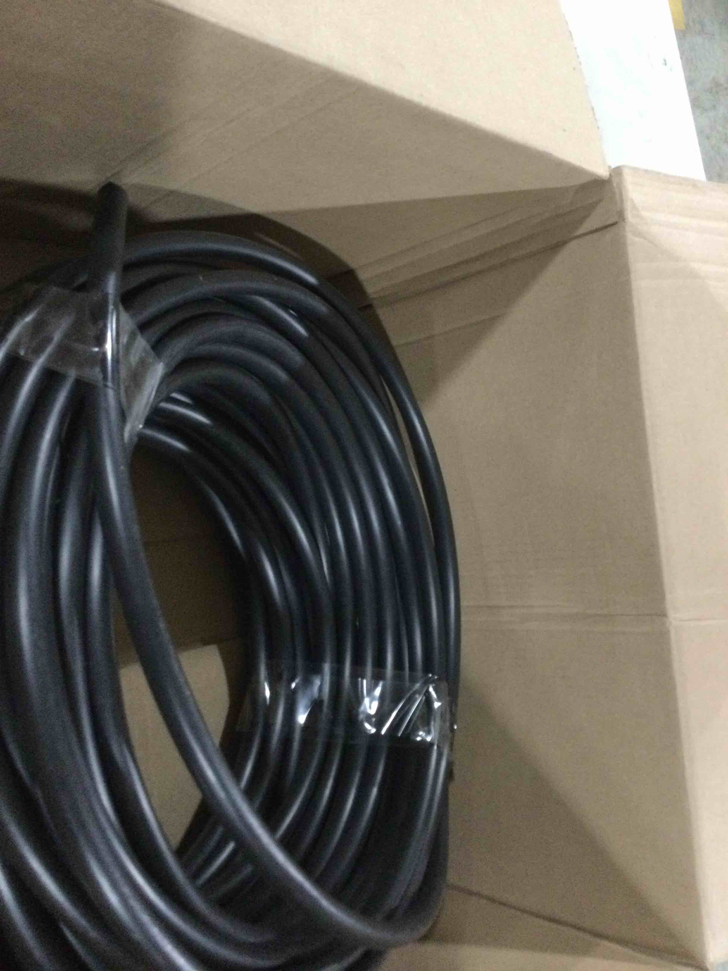 https://s3.amazonaws.com/lotting-images-prod/bidfta/PNK0028621_1733145017755.jpeg