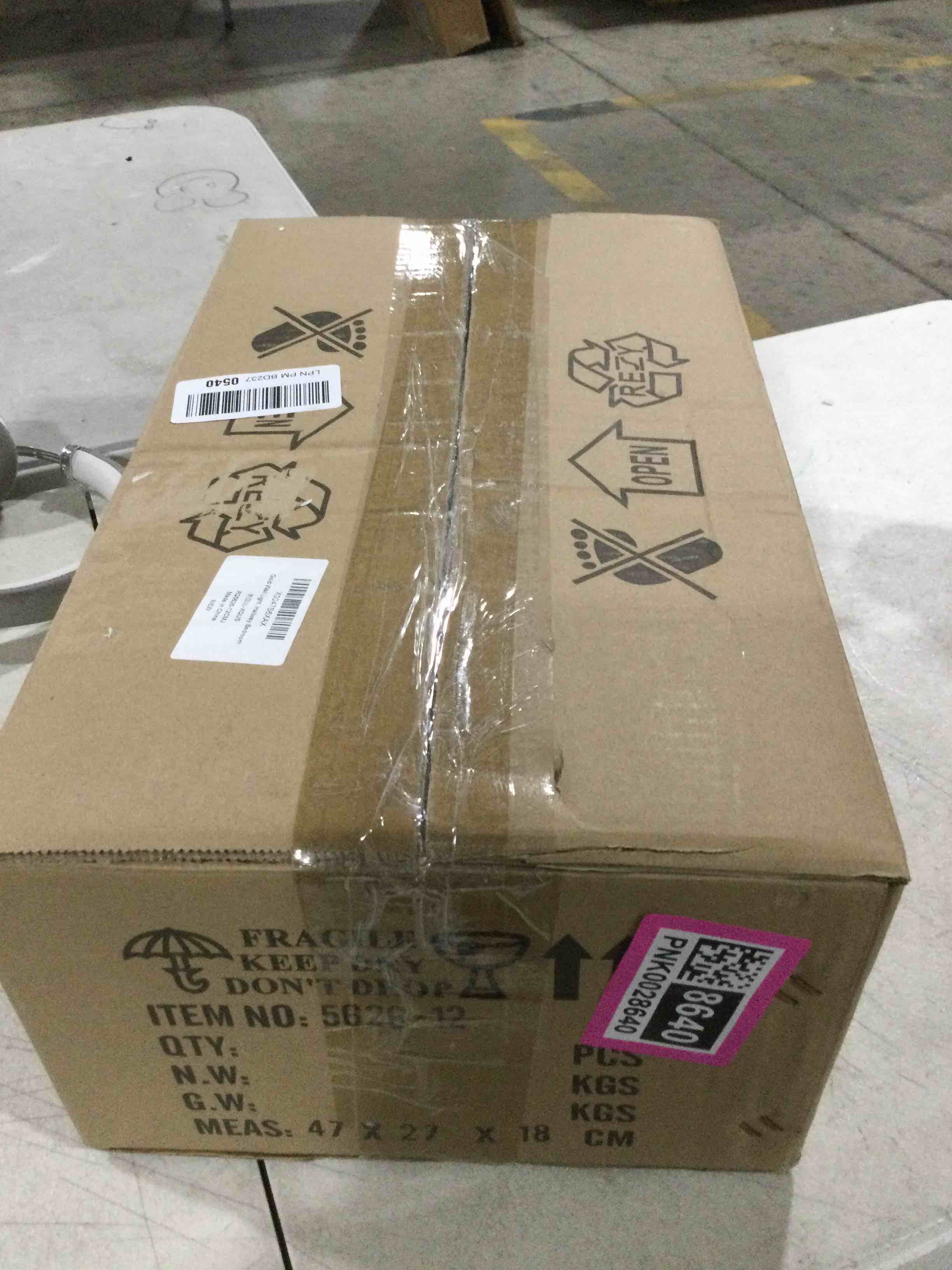 https://s3.amazonaws.com/lotting-images-prod/bidfta/PNK0028640_1733142783065.jpeg