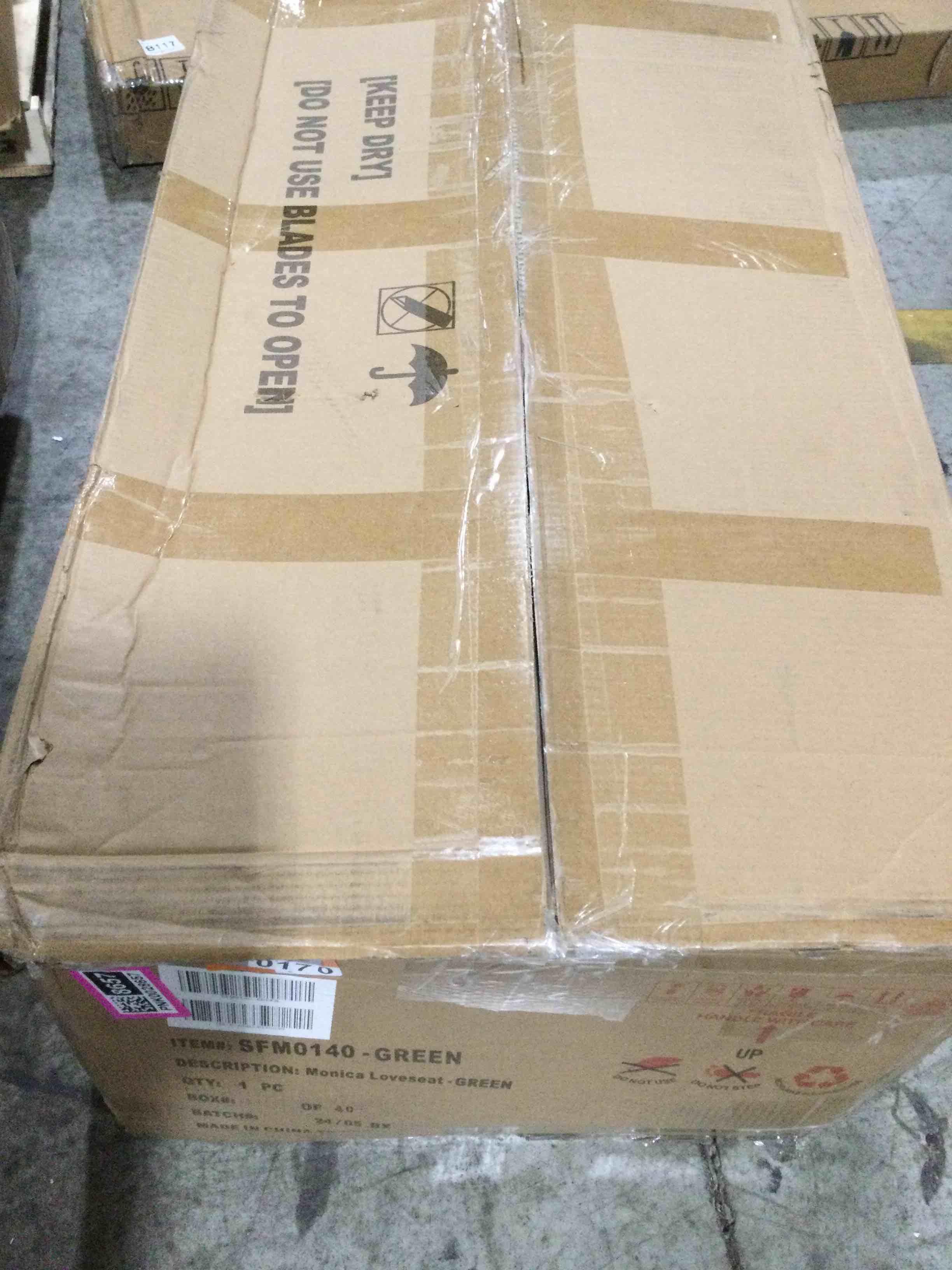 https://s3.amazonaws.com/lotting-images-prod/bidfta/PNK0028657_1732913896337.jpeg