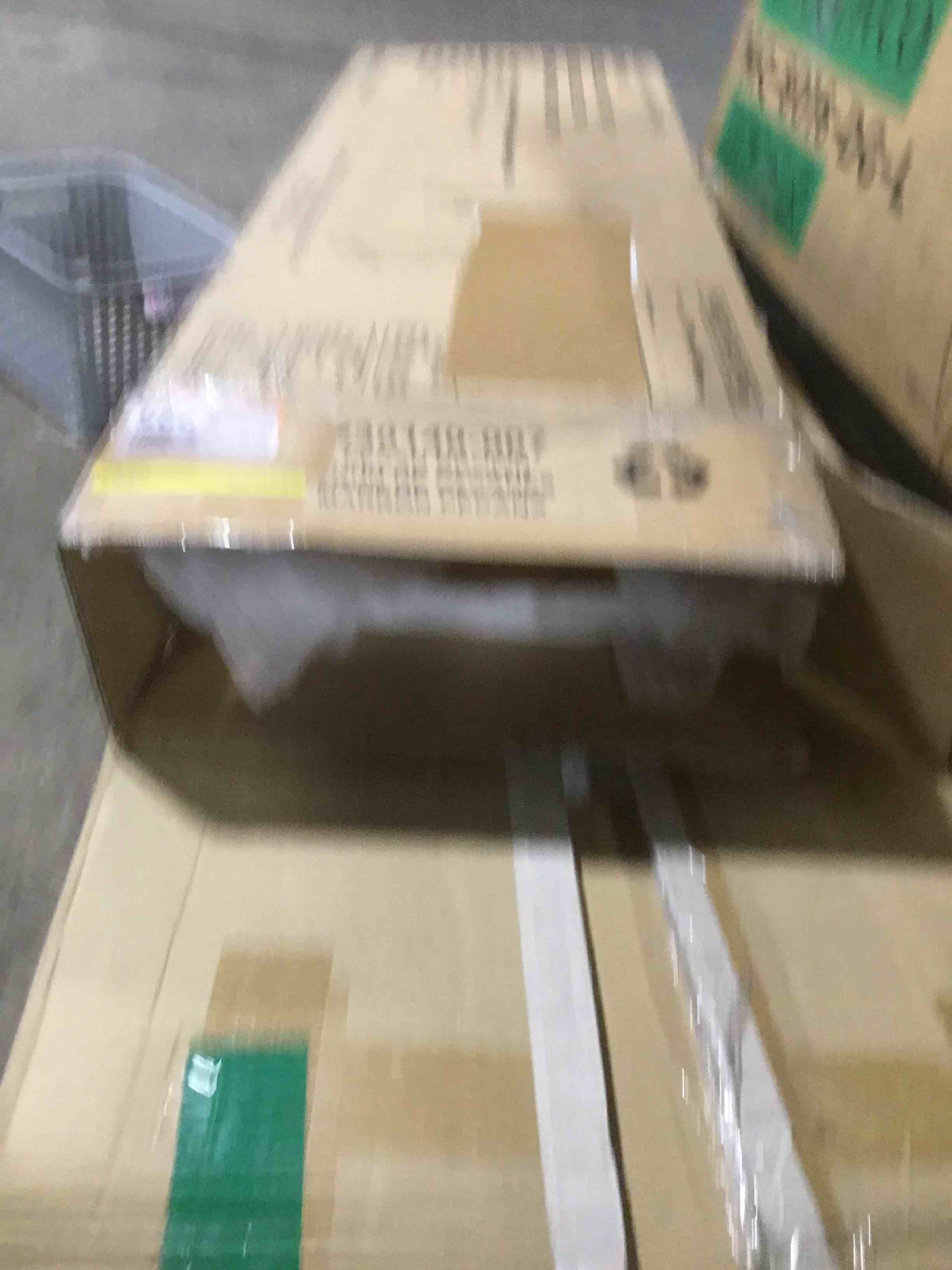 https://s3.amazonaws.com/lotting-images-prod/bidfta/PNK0029907_1730910059521.jpeg