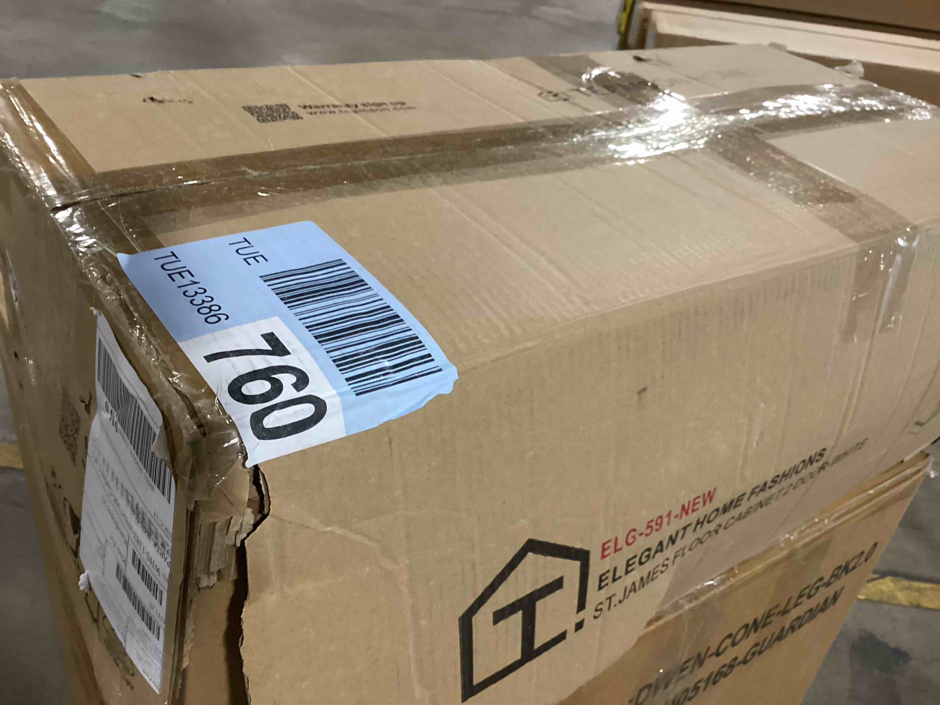 https://s3.amazonaws.com/lotting-images-prod/bidfta/PNK0031666_1731080273221.jpeg
