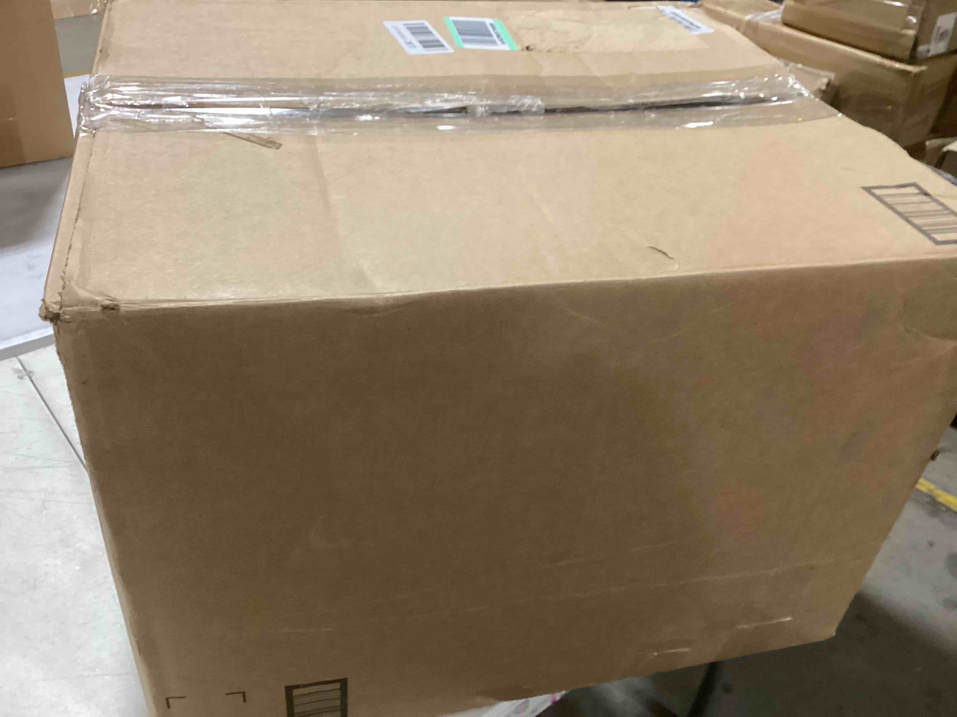 https://s3.amazonaws.com/lotting-images-prod/bidfta/PNK0032083_1731959684329.jpeg