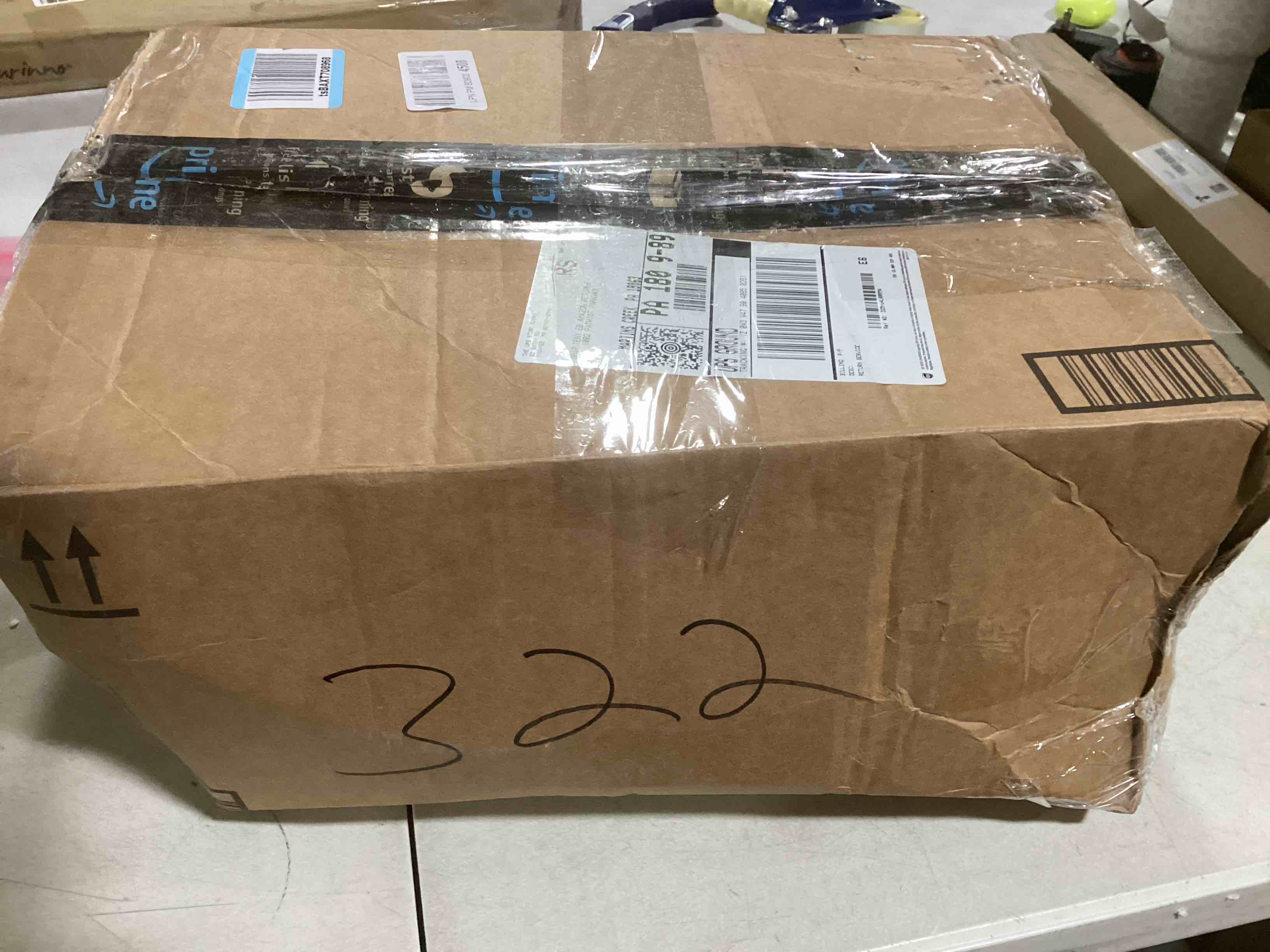 https://s3.amazonaws.com/lotting-images-prod/bidfta/PNK0032237_1731692948150.jpeg