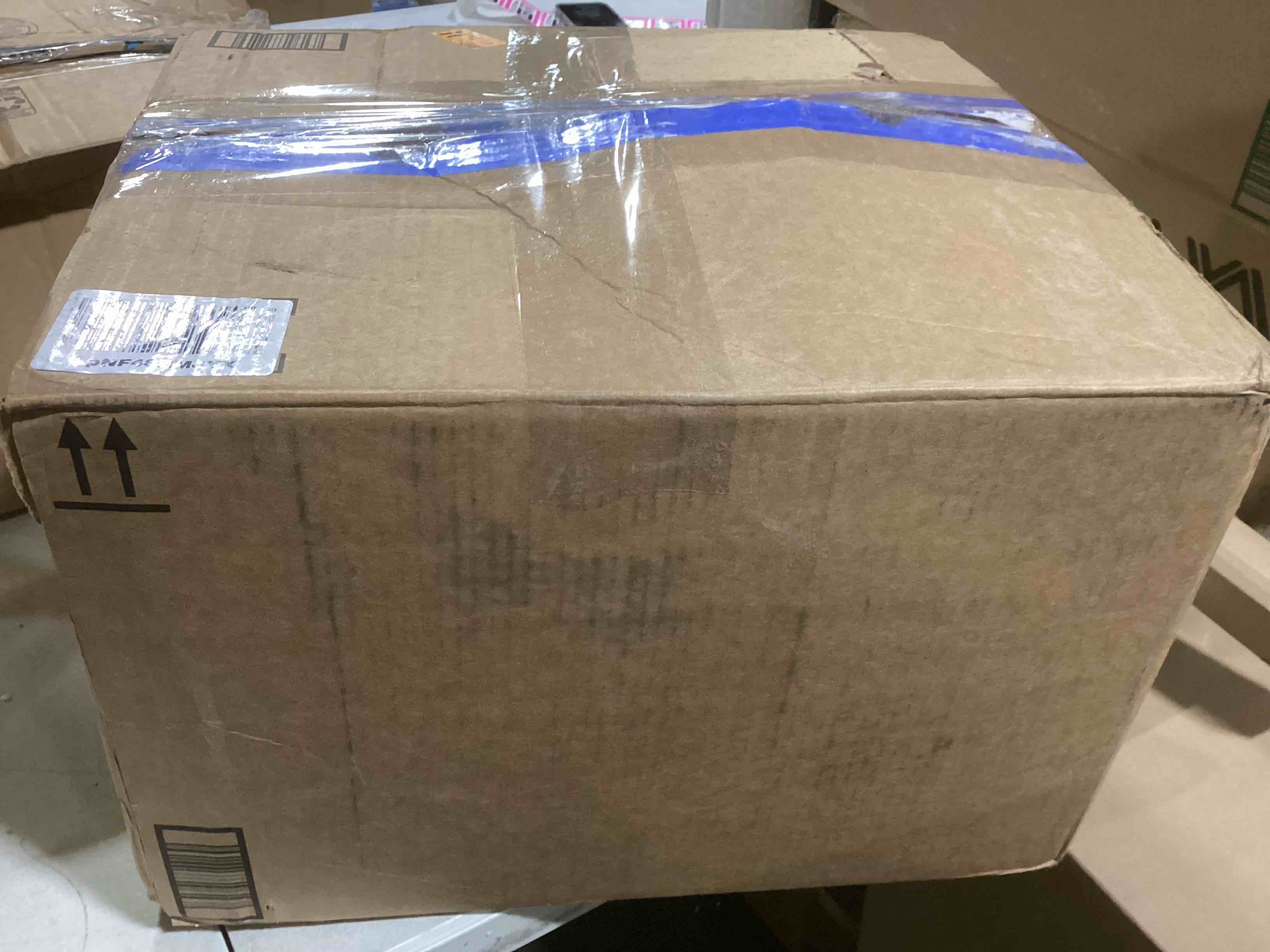 https://s3.amazonaws.com/lotting-images-prod/bidfta/PNK0032238_1731692828627.jpeg
