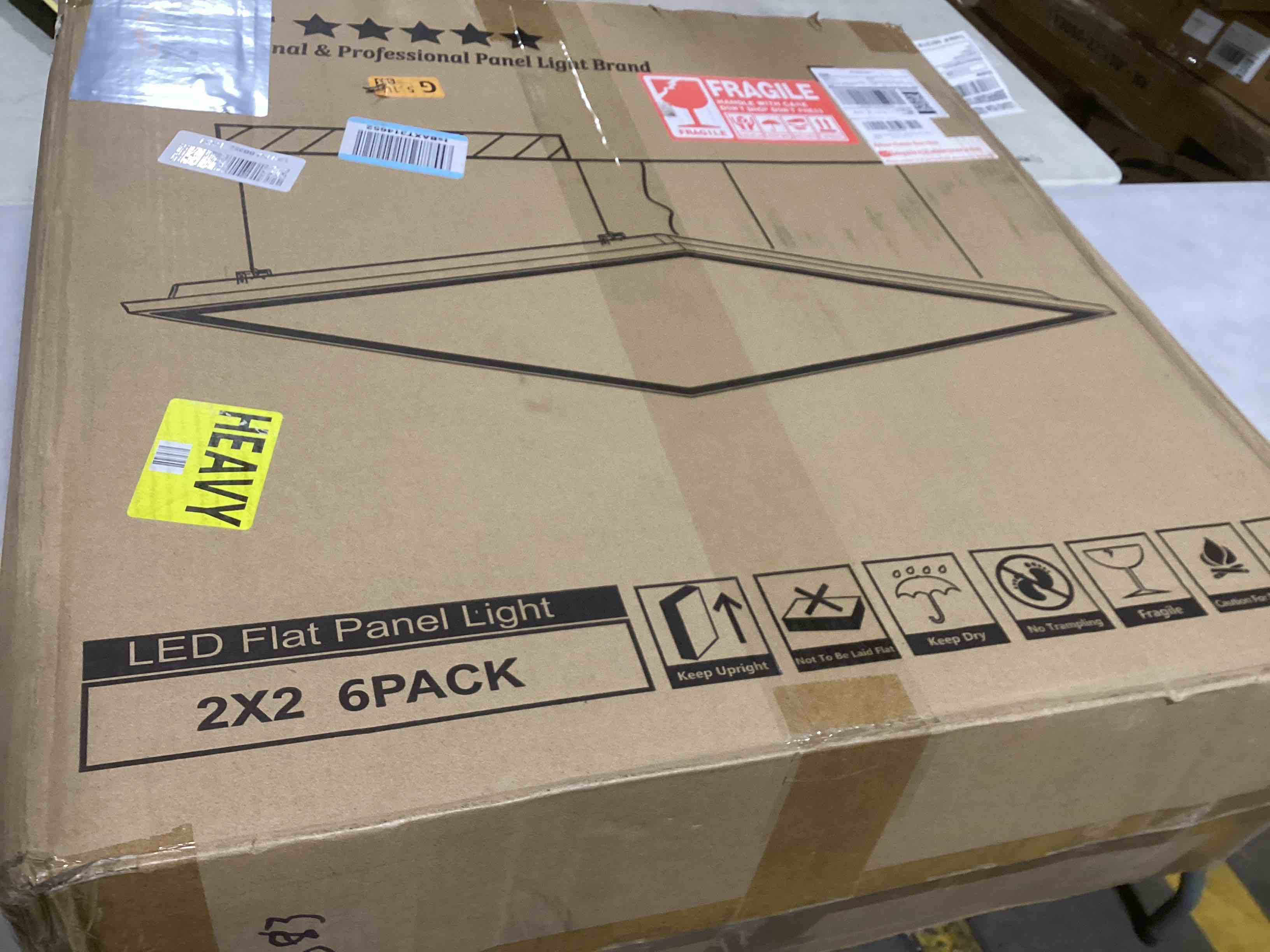 https://s3.amazonaws.com/lotting-images-prod/bidfta/PNK0033126_1731334771249.jpeg
