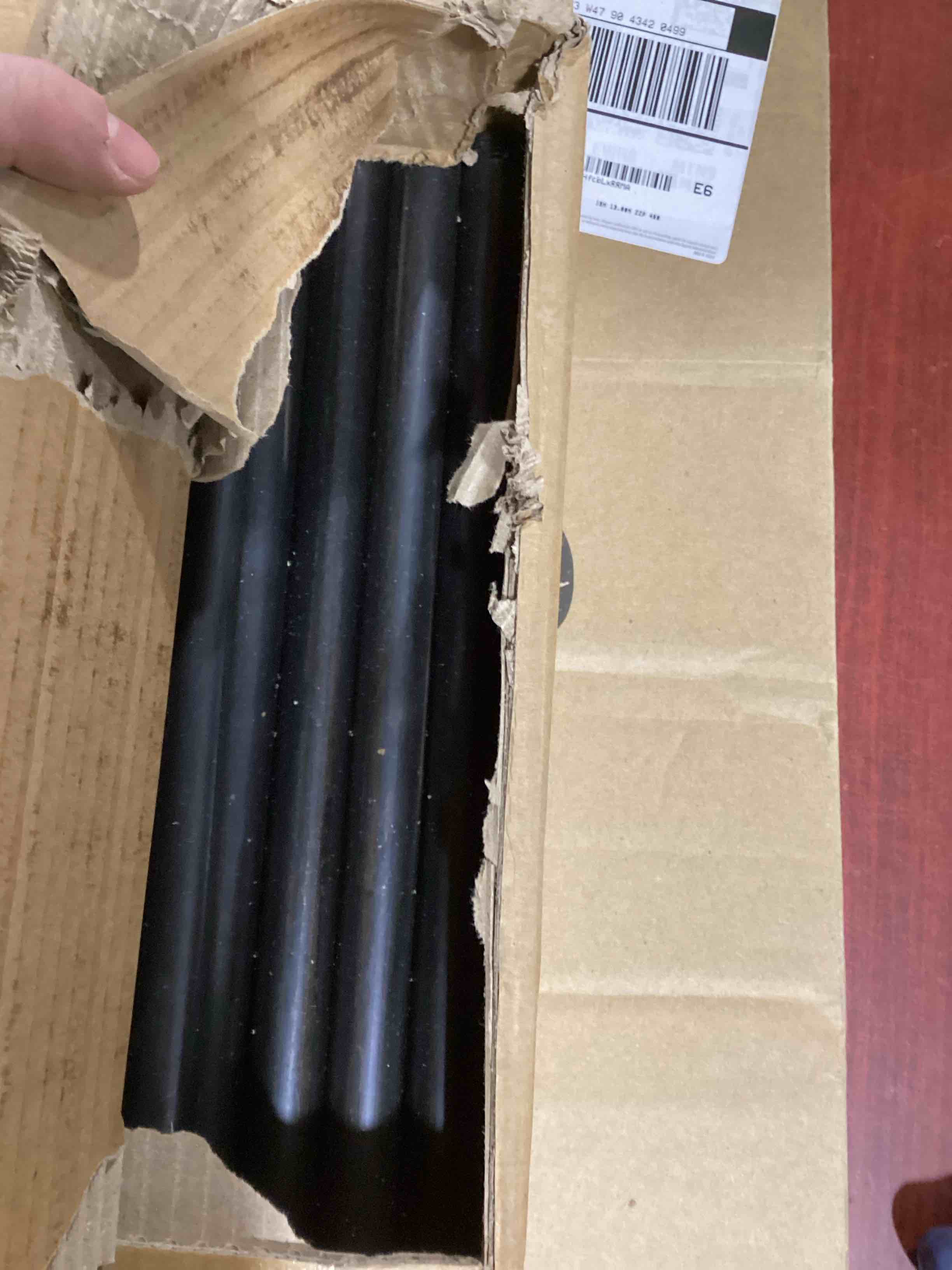 https://s3.amazonaws.com/lotting-images-prod/bidfta/PNK0036028_1733922493474.jpeg