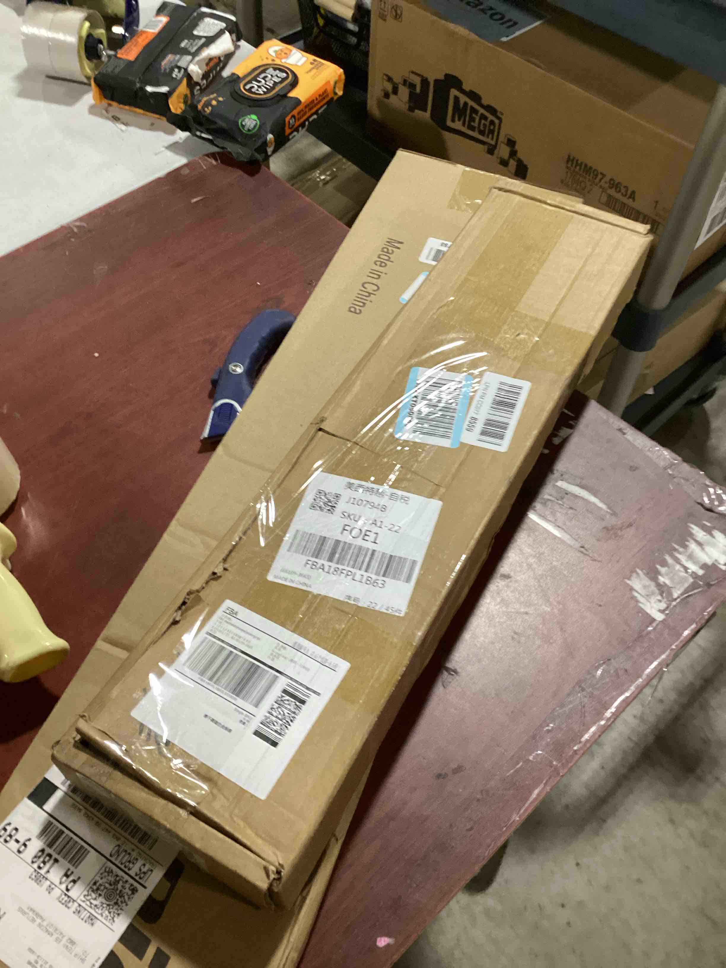 https://s3.amazonaws.com/lotting-images-prod/bidfta/PNK0036028_1733922511383.jpeg