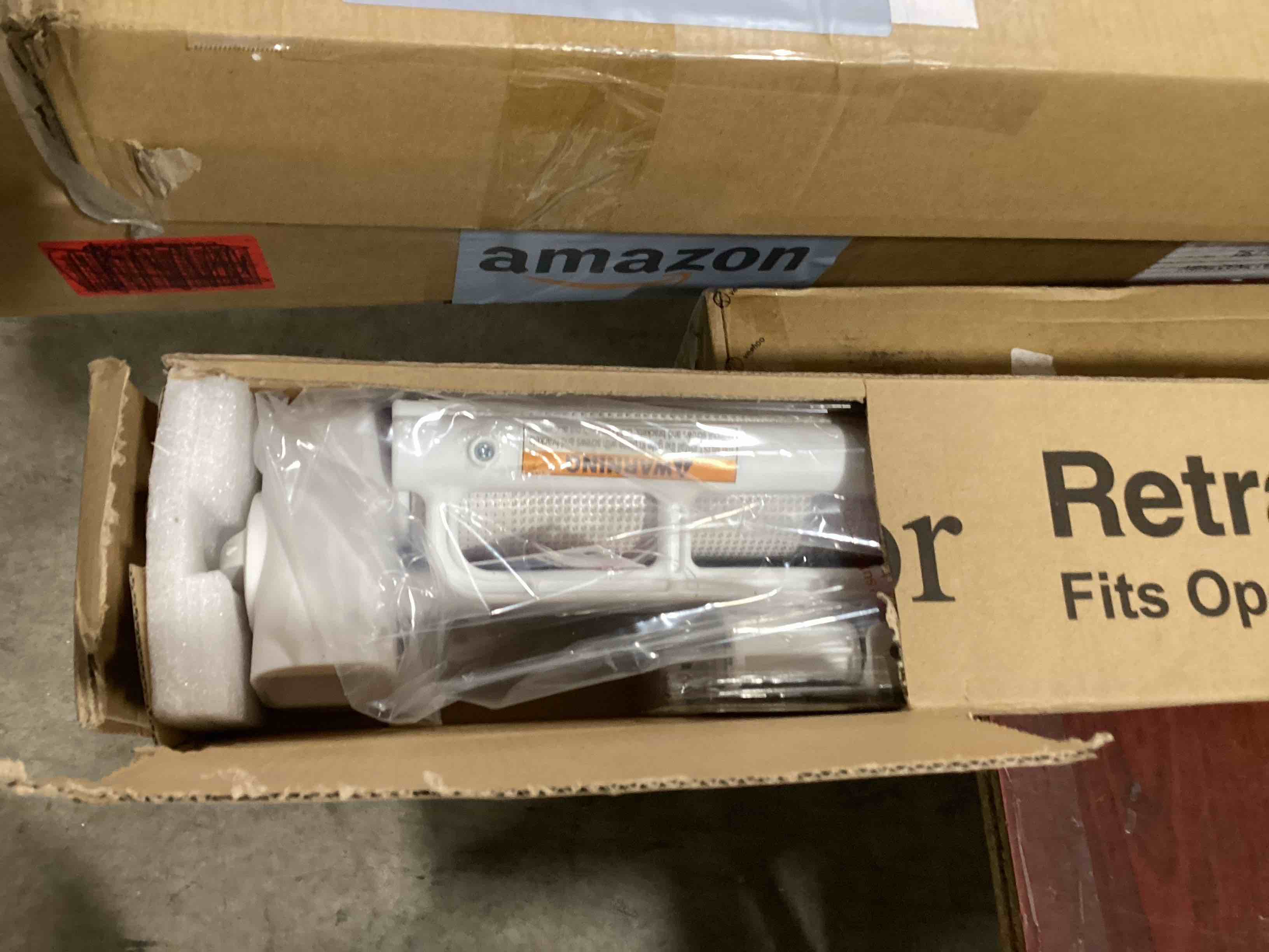 https://s3.amazonaws.com/lotting-images-prod/bidfta/PNK0036534_1733586385220.jpeg