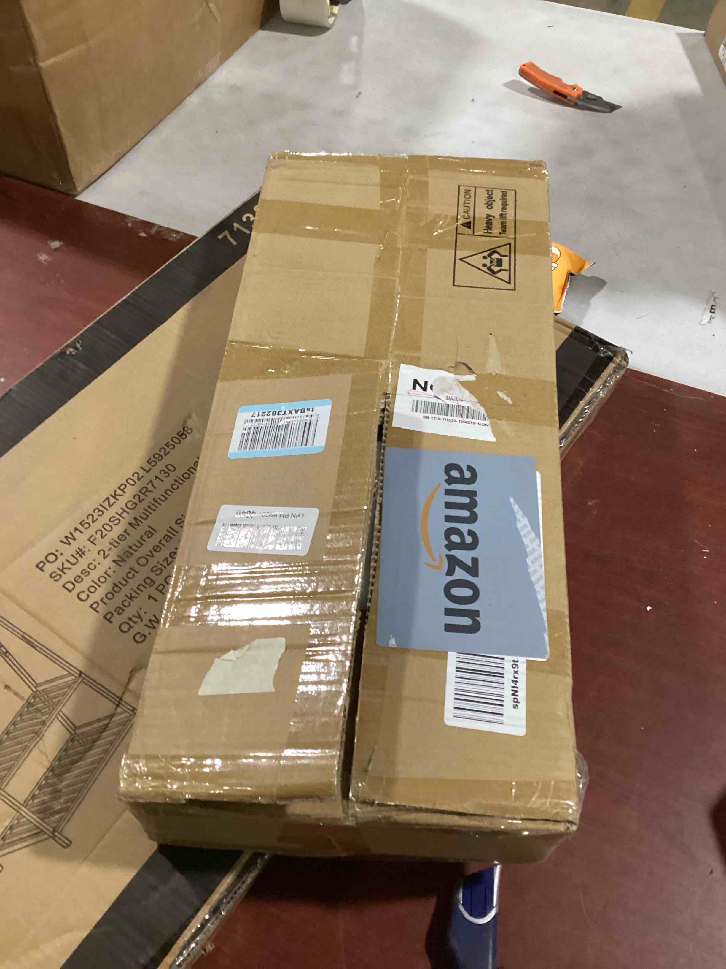 https://s3.amazonaws.com/lotting-images-prod/bidfta/PNK0037544_1733165093704.jpeg