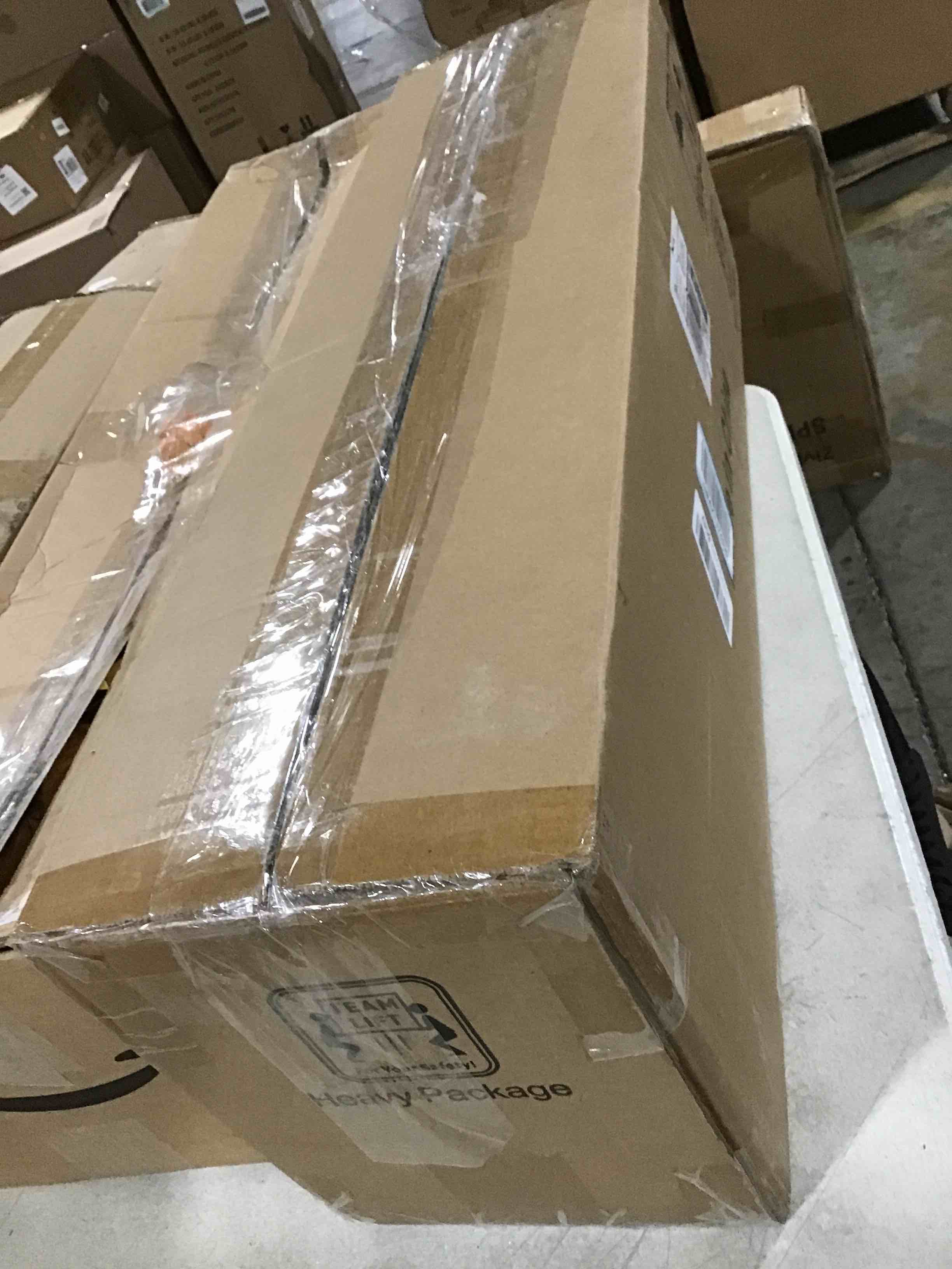 https://s3.amazonaws.com/lotting-images-prod/bidfta/PNK0038217_1733579942816.jpeg