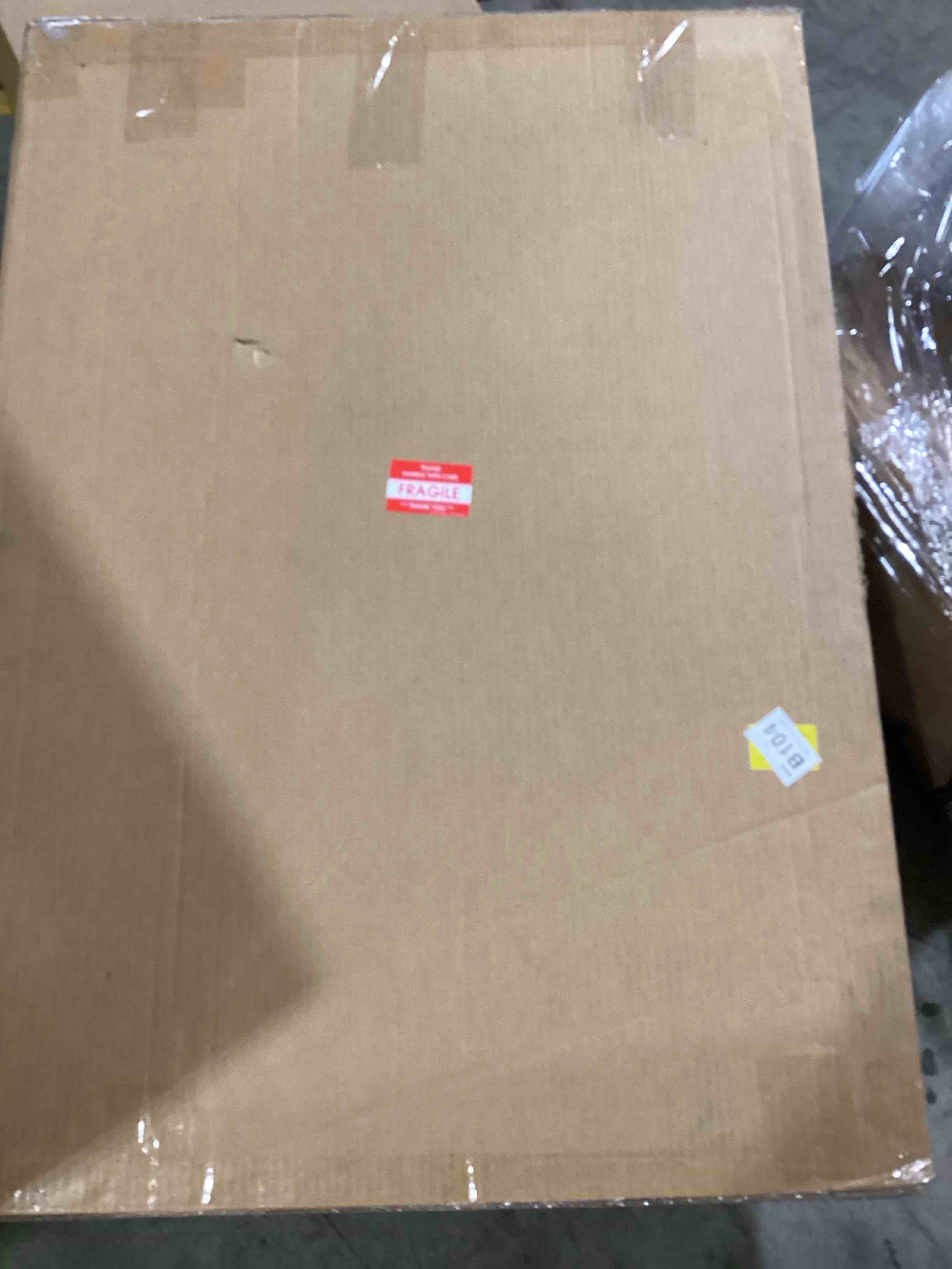 https://s3.amazonaws.com/lotting-images-prod/bidfta/PNK0039121_1732206942380.jpeg