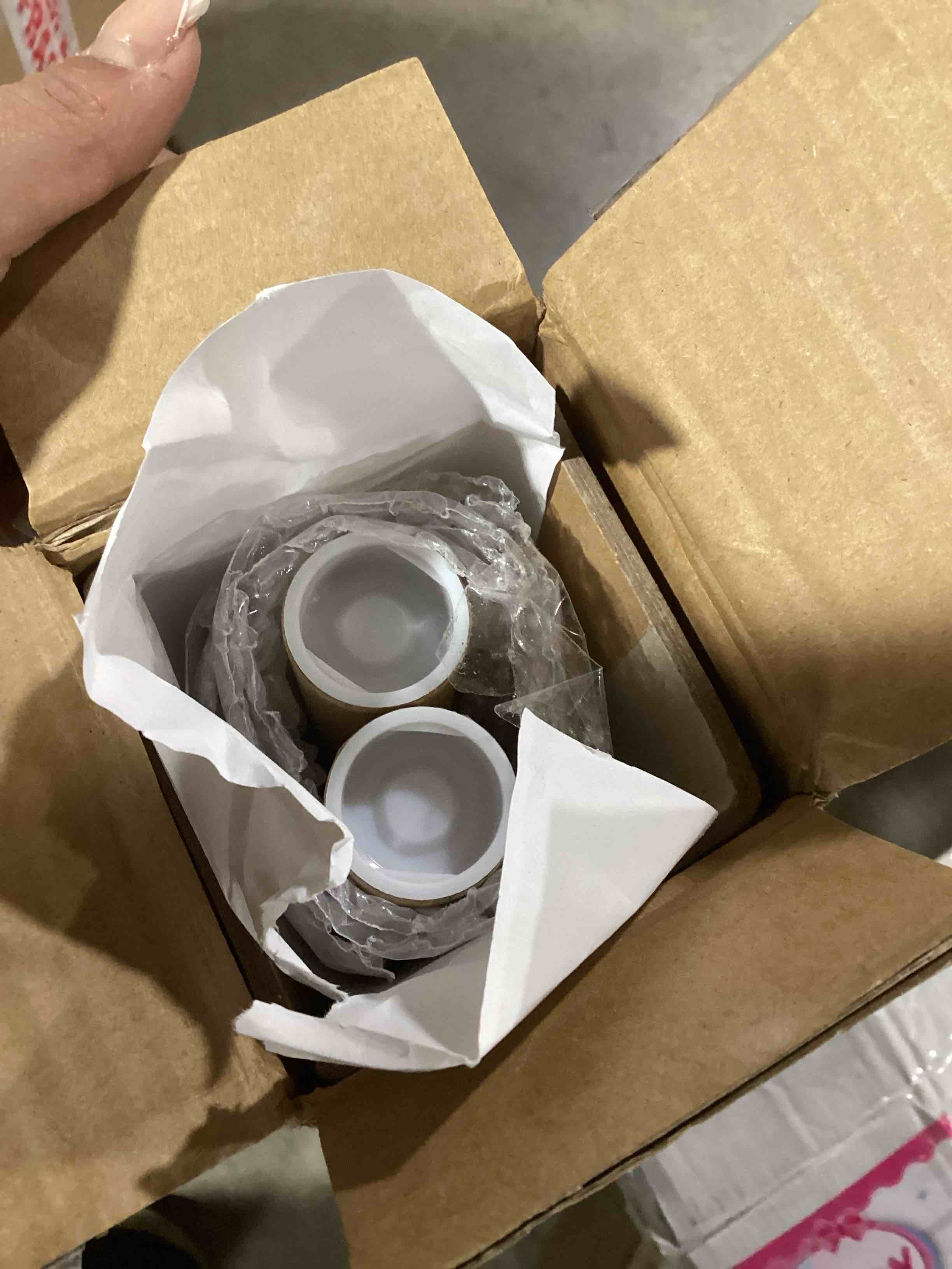 https://s3.amazonaws.com/lotting-images-prod/bidfta/PNK0039252_1732119793953.jpeg