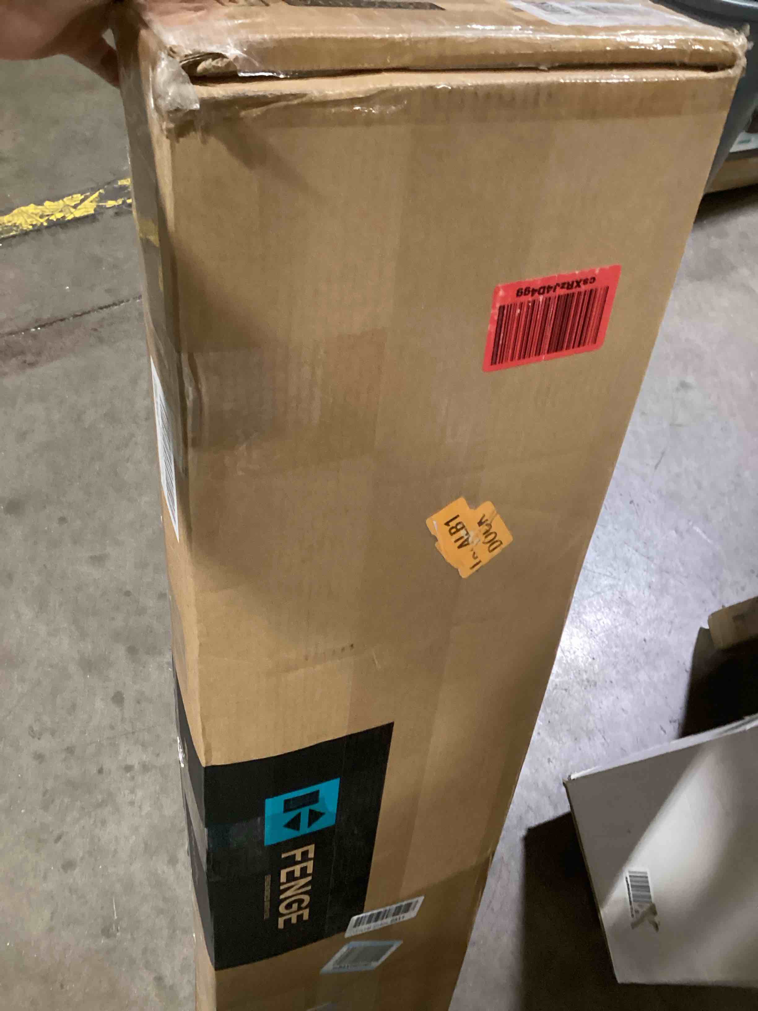 https://s3.amazonaws.com/lotting-images-prod/bidfta/PNK0039619_1731937120375.jpeg