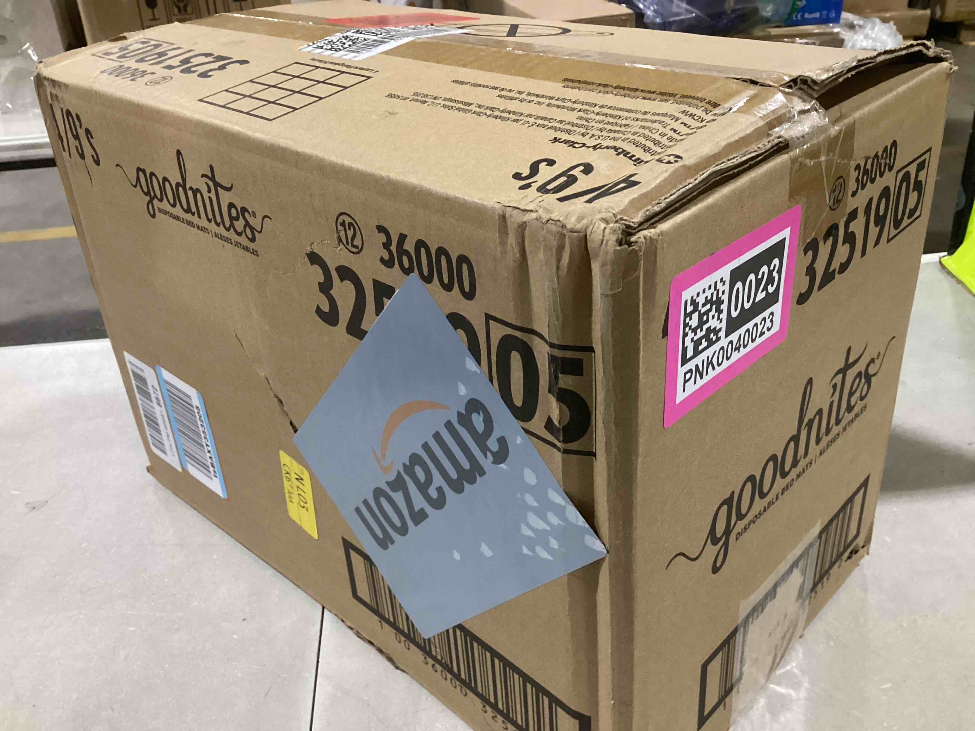 https://s3.amazonaws.com/lotting-images-prod/bidfta/PNK0040023_1733770190217.jpeg