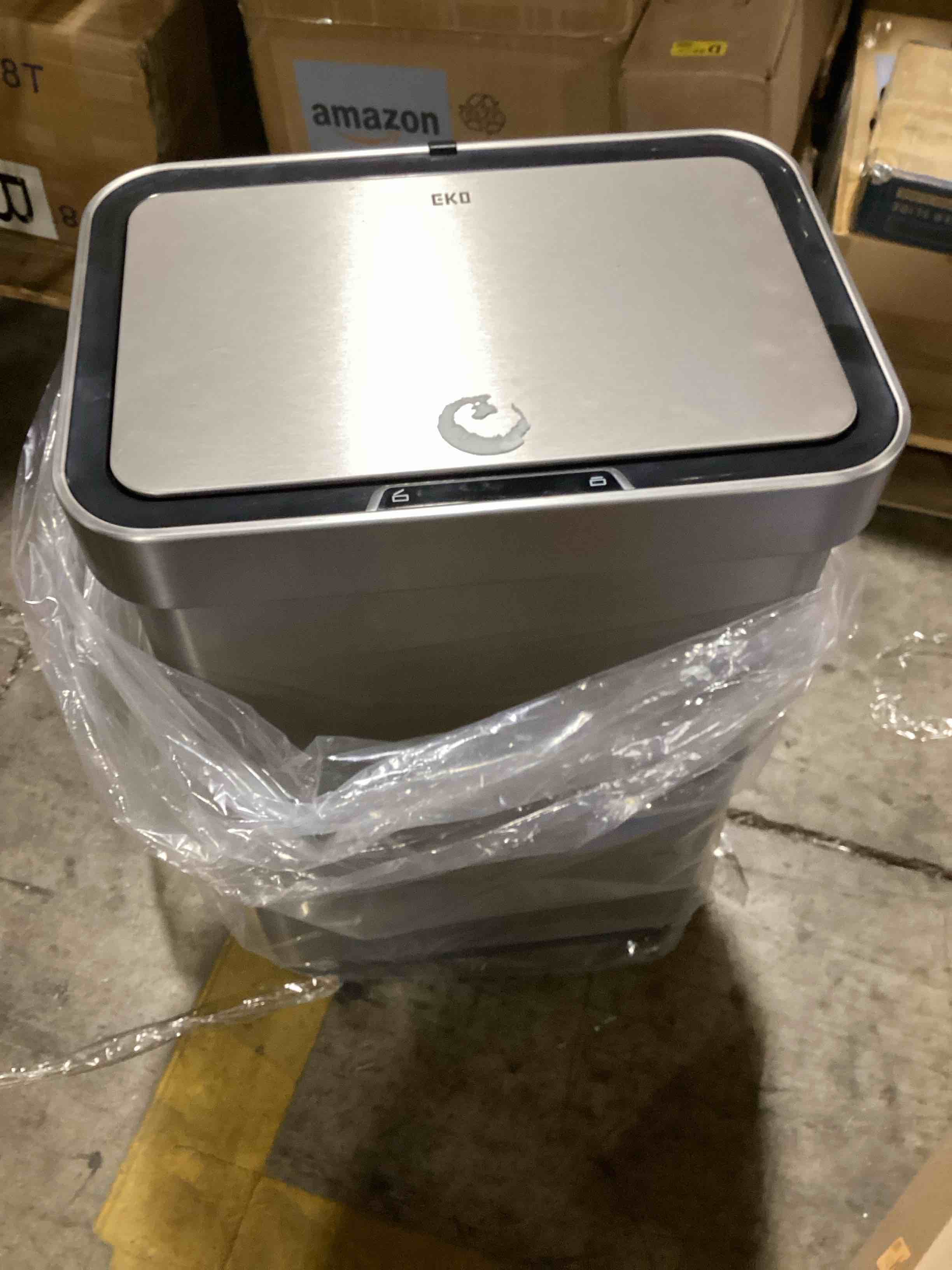 https://s3.amazonaws.com/lotting-images-prod/bidfta/PNK0041211_1732623978218.jpeg