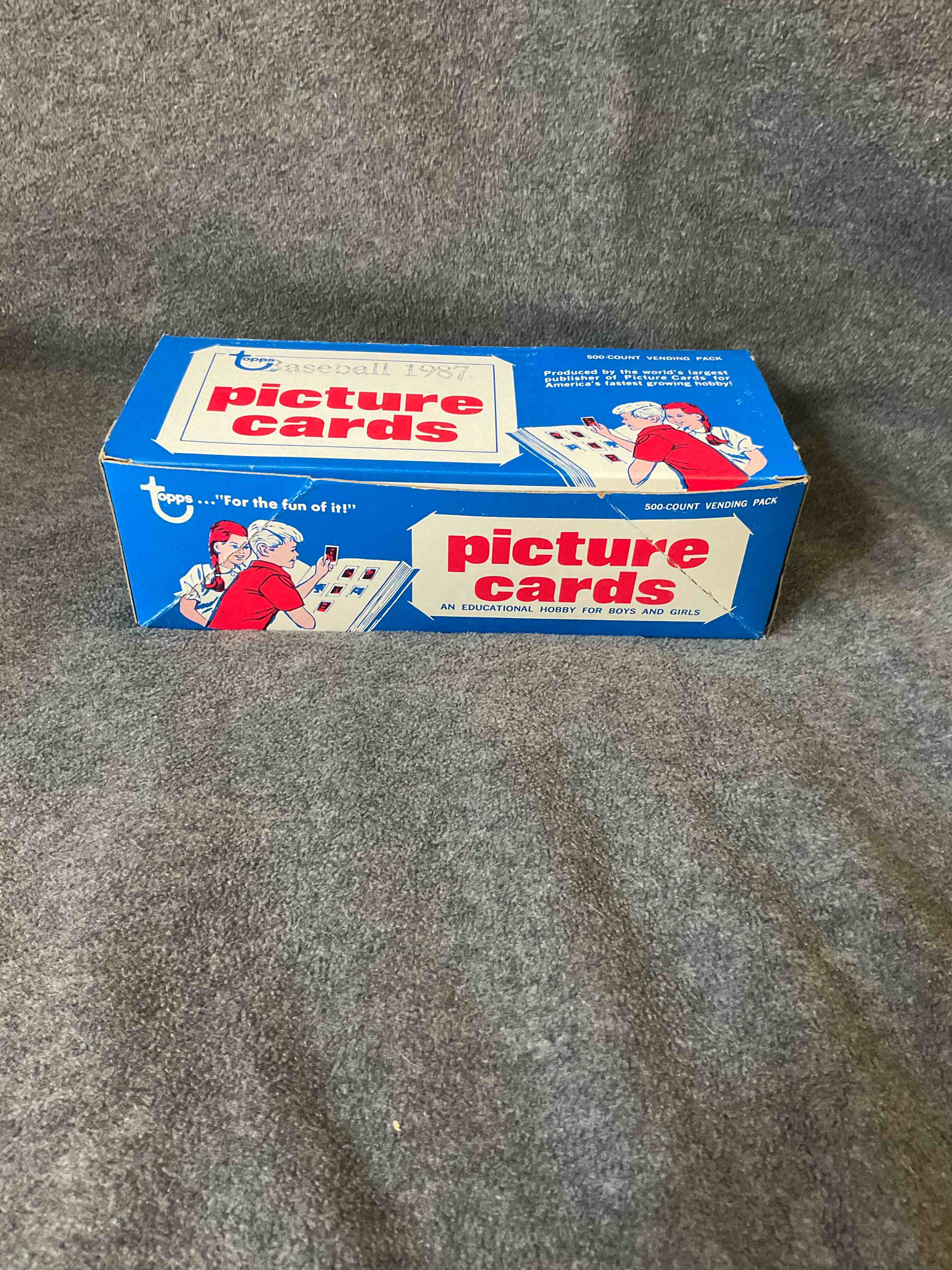 1987 Loaded 500 Card Wow! Topps 1987 Baseball 500 Card Vend Box, Direct From Original SEALED Shipping Case. Back In The Day These Vend Boxes Were Used By Distributors To Fill Sports Card Vending Machines. Each Individual Box Contains 500 Pristine, Never Touched Randomly Packed Cards. 1987 Tops Baseball Is Loaded With Rookies... Search For Barry Bonds, Bo Jackson, Jose Canseco & So Much More! You May Never See These From A SEALED Case Again! Epic Sports Card Memorabilia!
