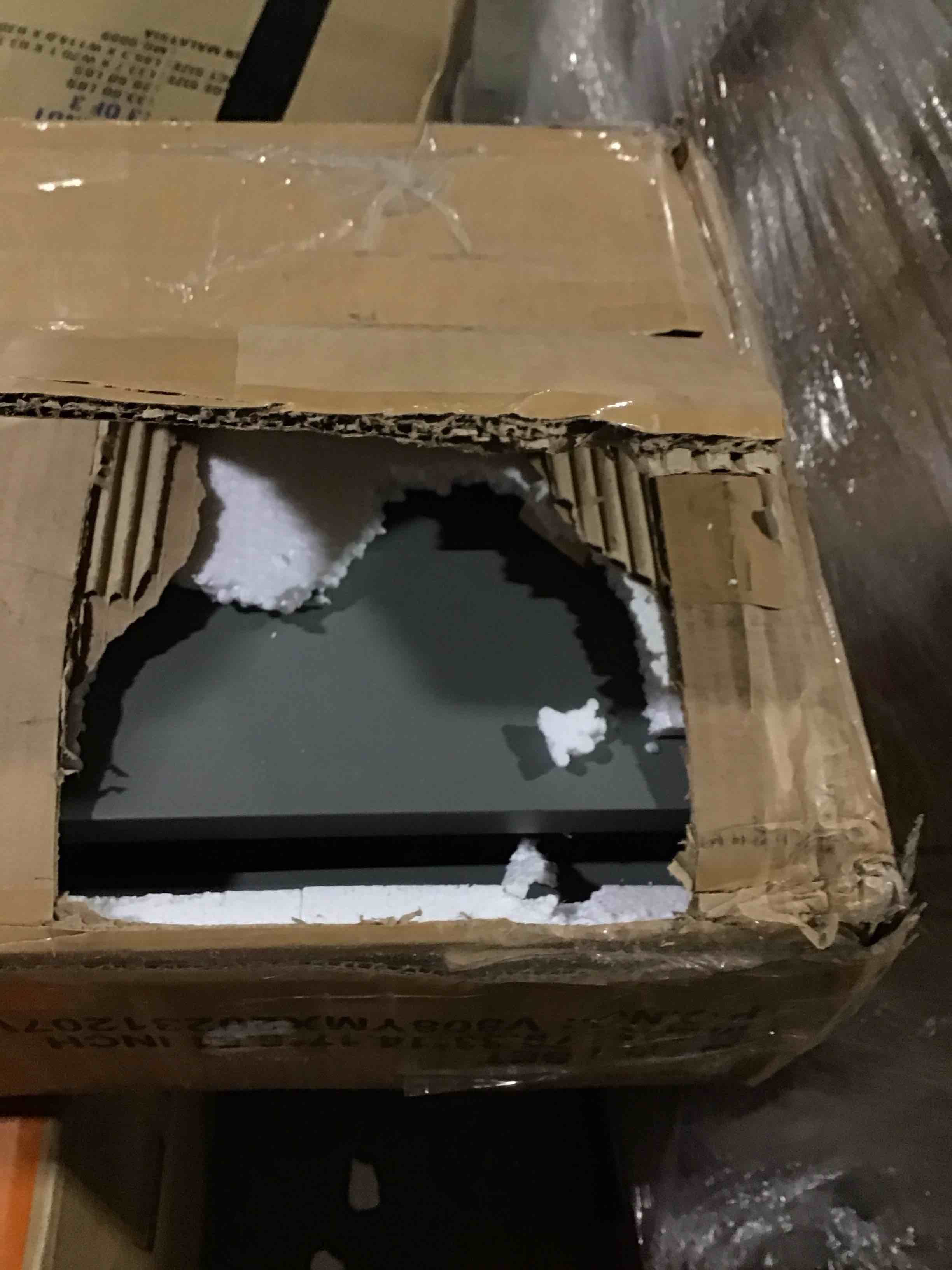 https://s3.amazonaws.com/lotting-images-prod/bidfta/PNK0044177_1735921795252.jpeg